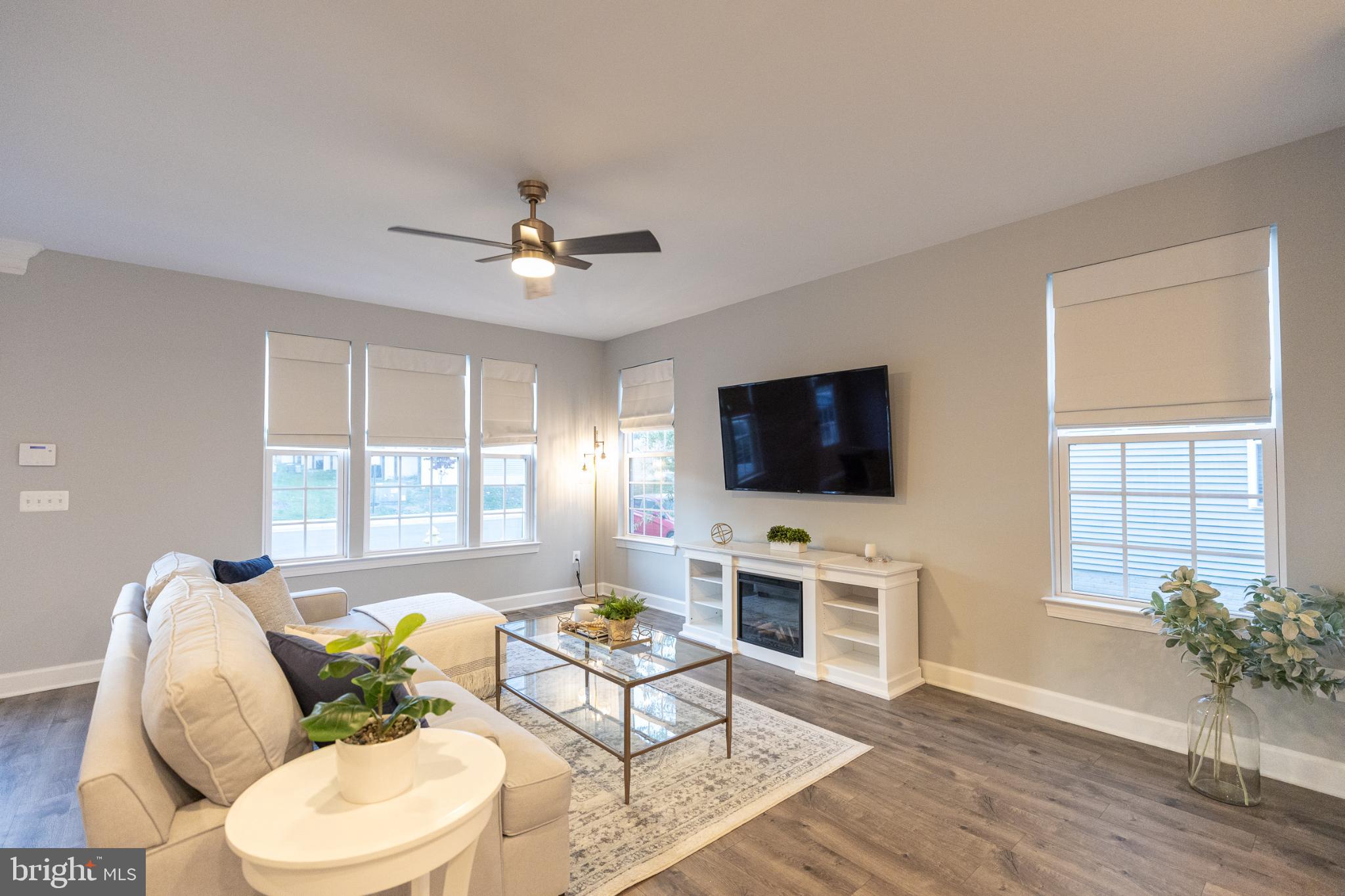 HAYMARKET CROSSING - Residential