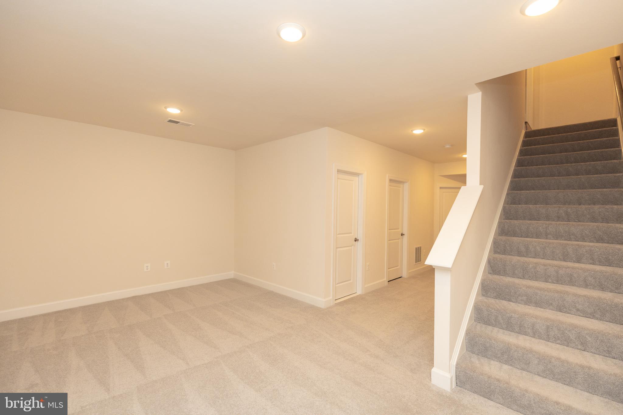 HAYMARKET CROSSING - Residential