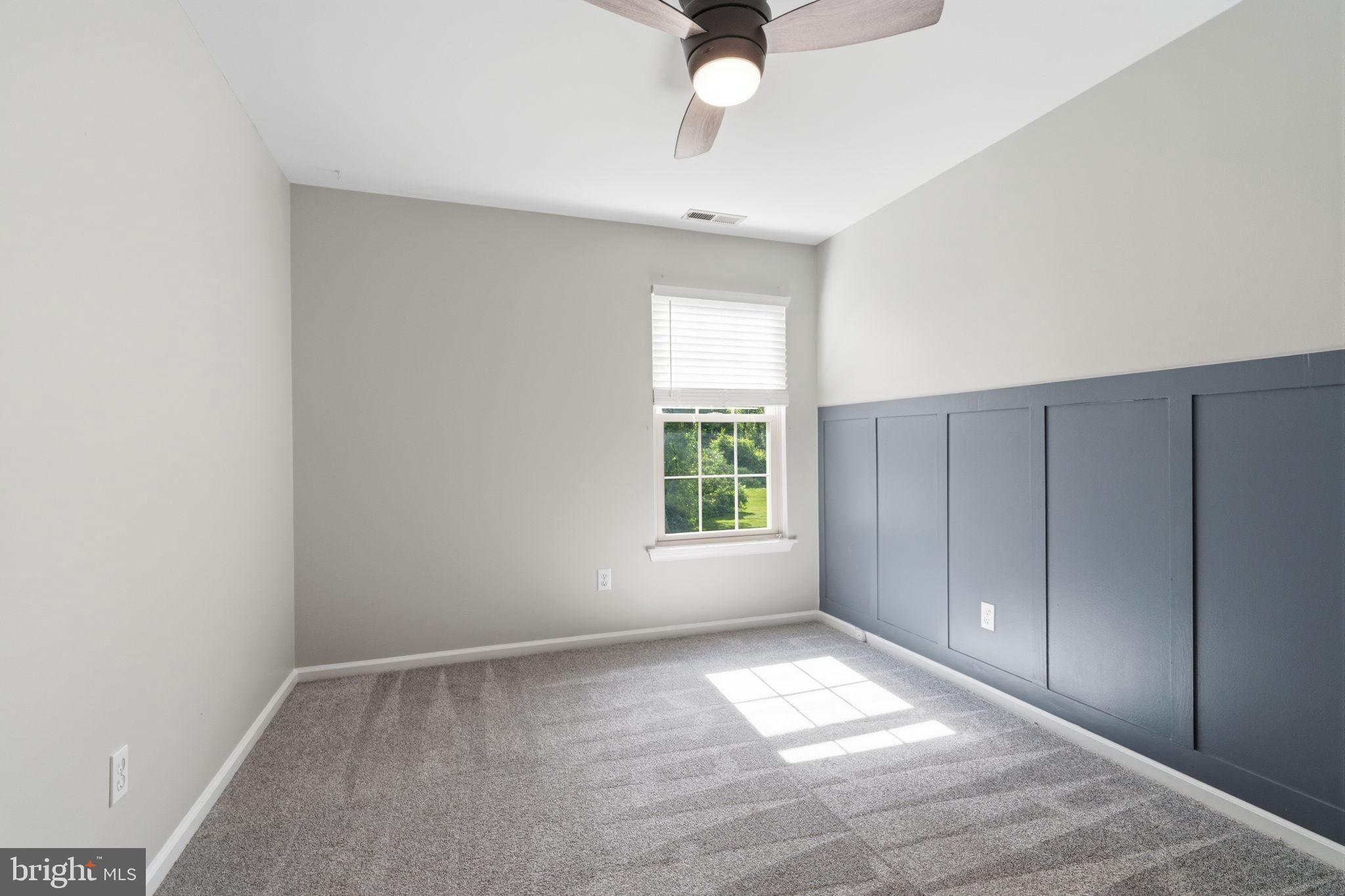 MAKEFIELD GLEN - Residential