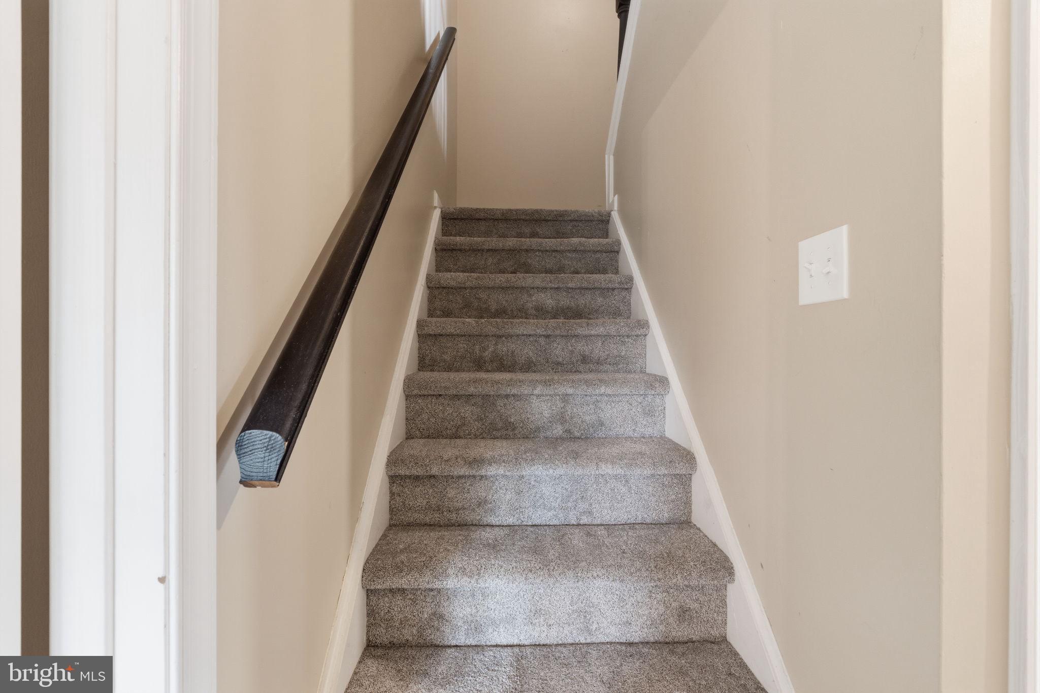 MAKEFIELD GLEN - Residential