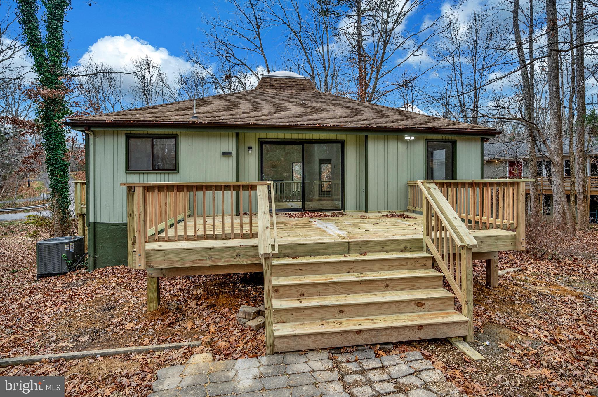 LAKE OF THE WOODS - Residential