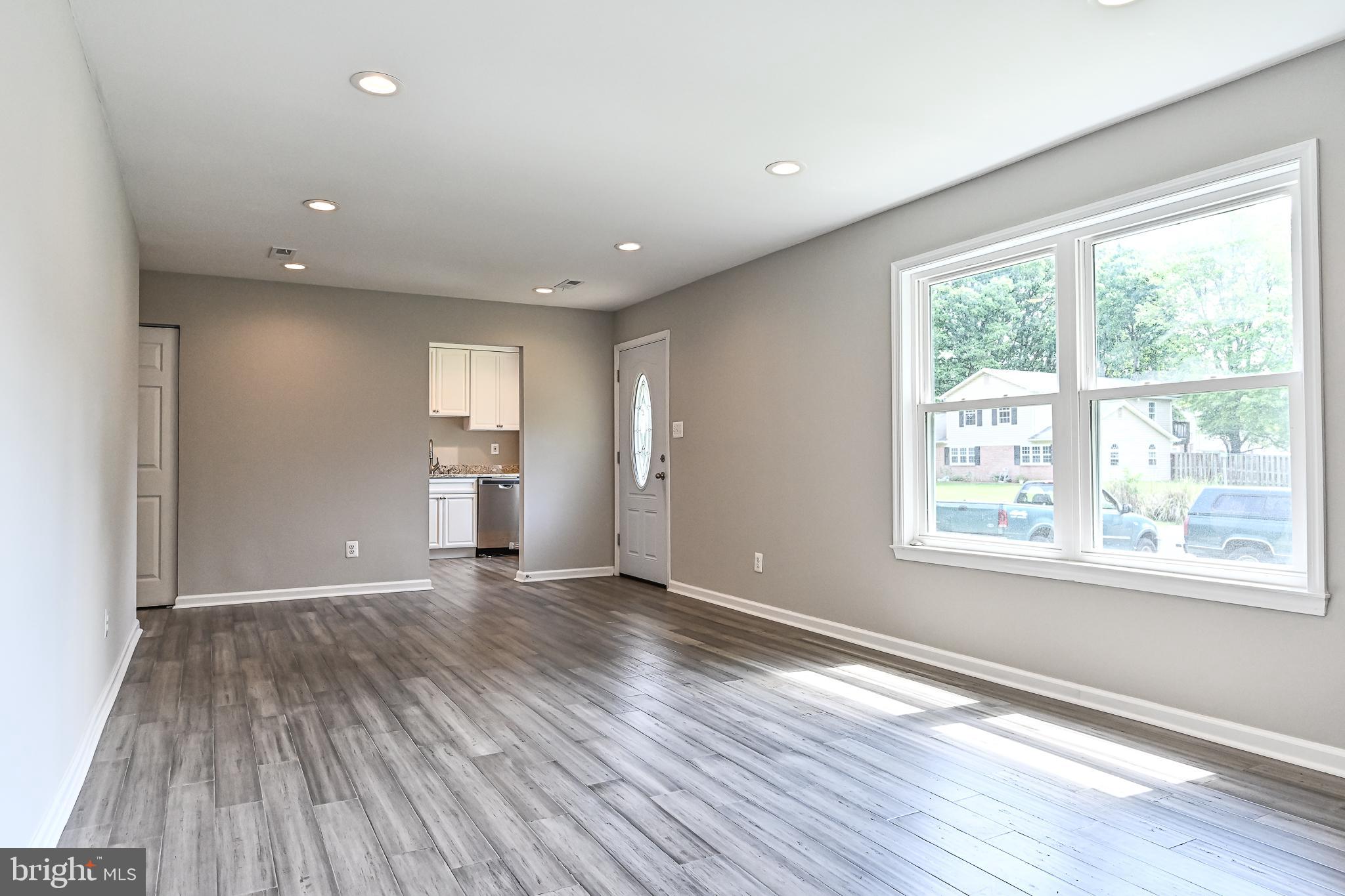 ST CHARLES - CARRINGTON - Residential