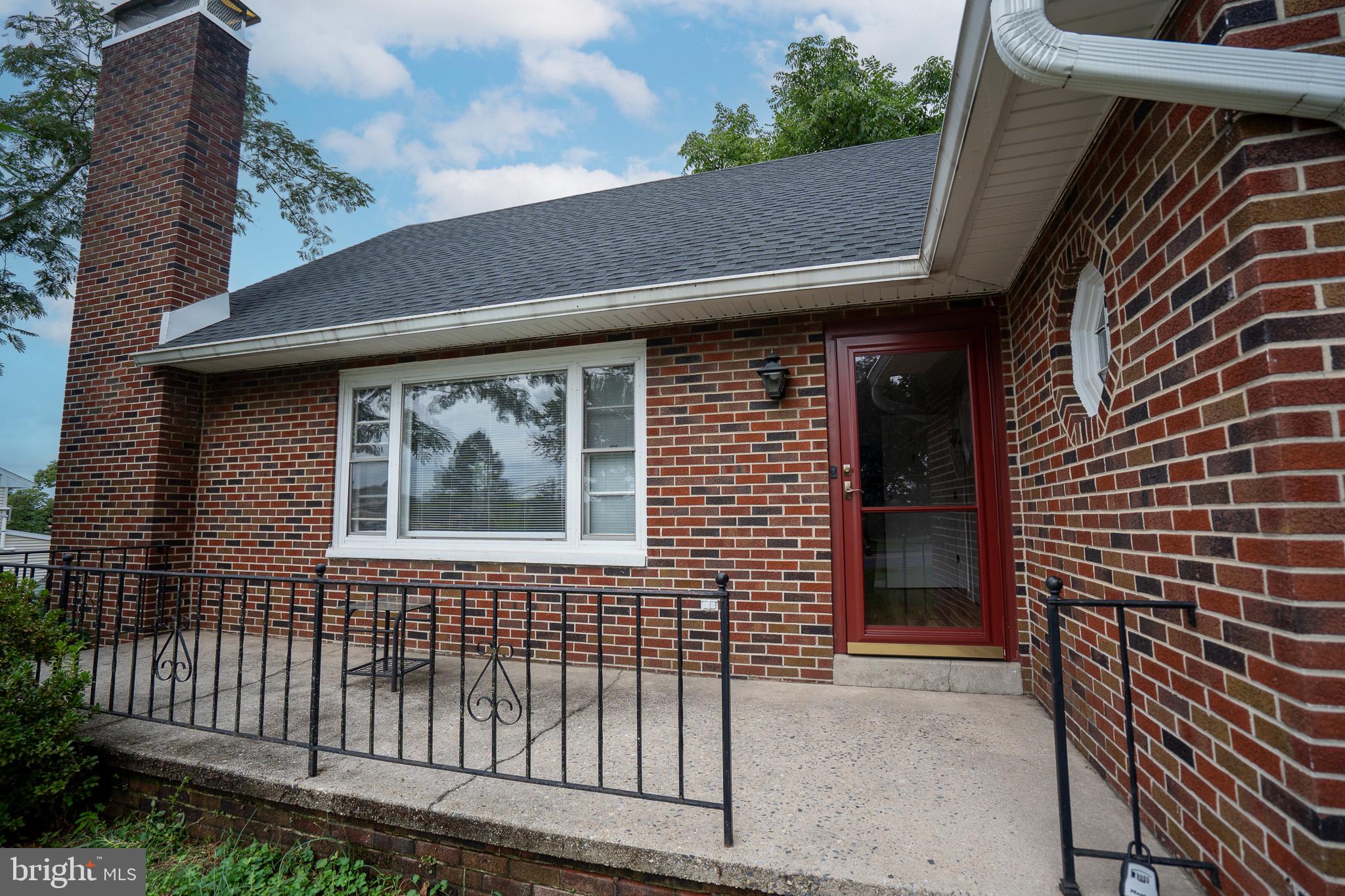 117 W ROSEVILLE ROAD