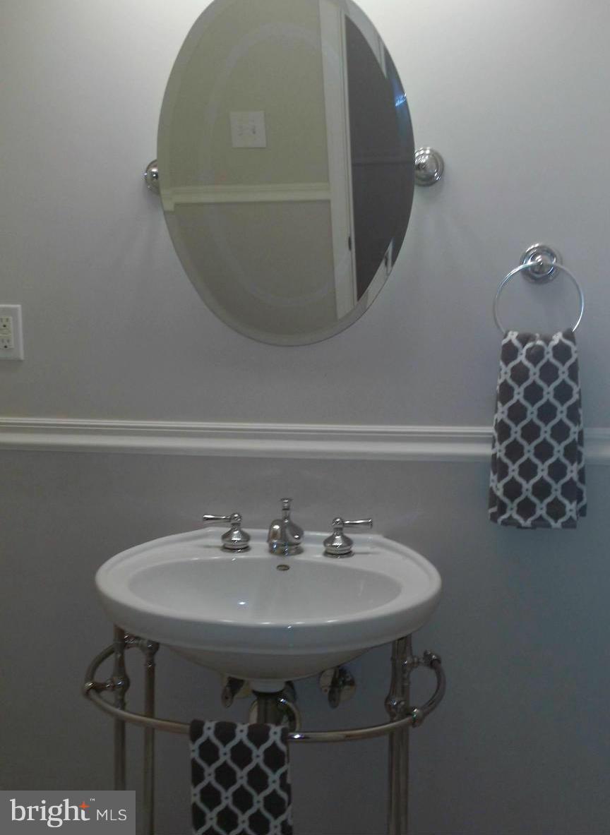 SIMMONS ACRES PLAT 14 - Residential Lease