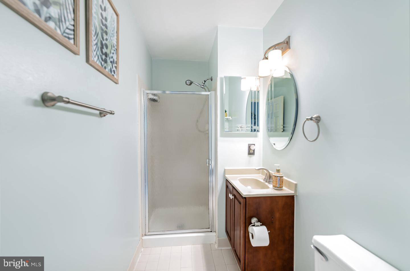 CROMWELL STATION - Residential Lease