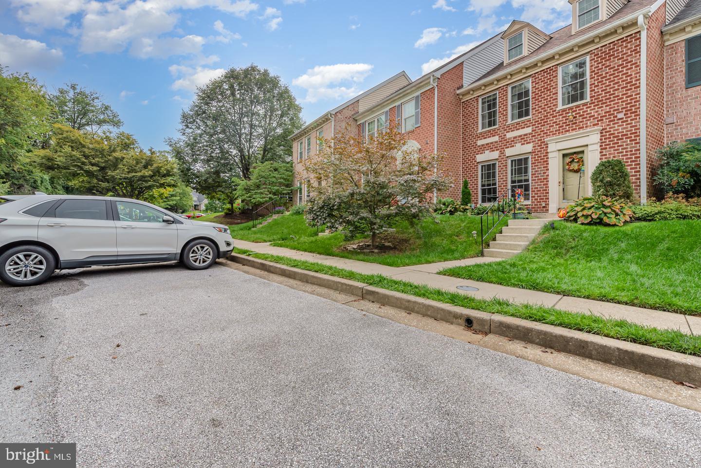 CROMWELL STATION - Residential Lease