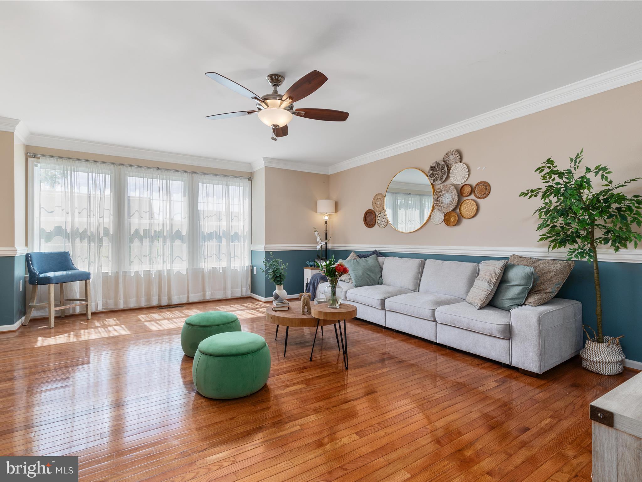 LAKELAND PLACE - Residential