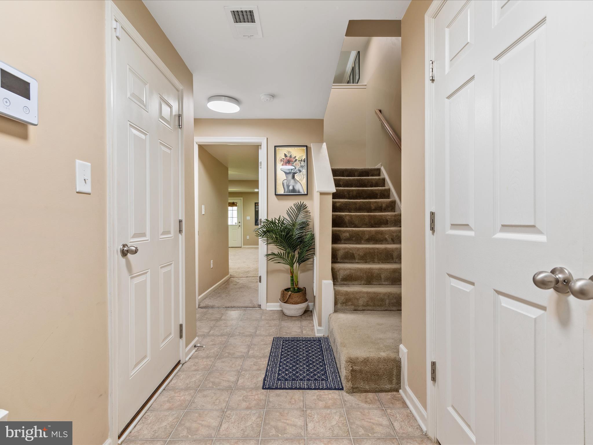 LAKELAND PLACE - Residential