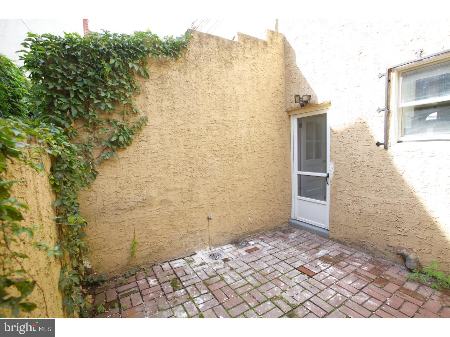 FITLER SQUARE - Residential Lease