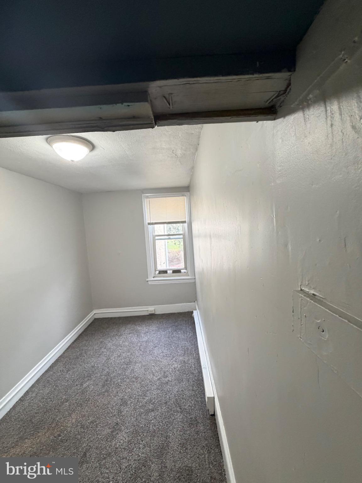 FRANKFORD - Residential Lease