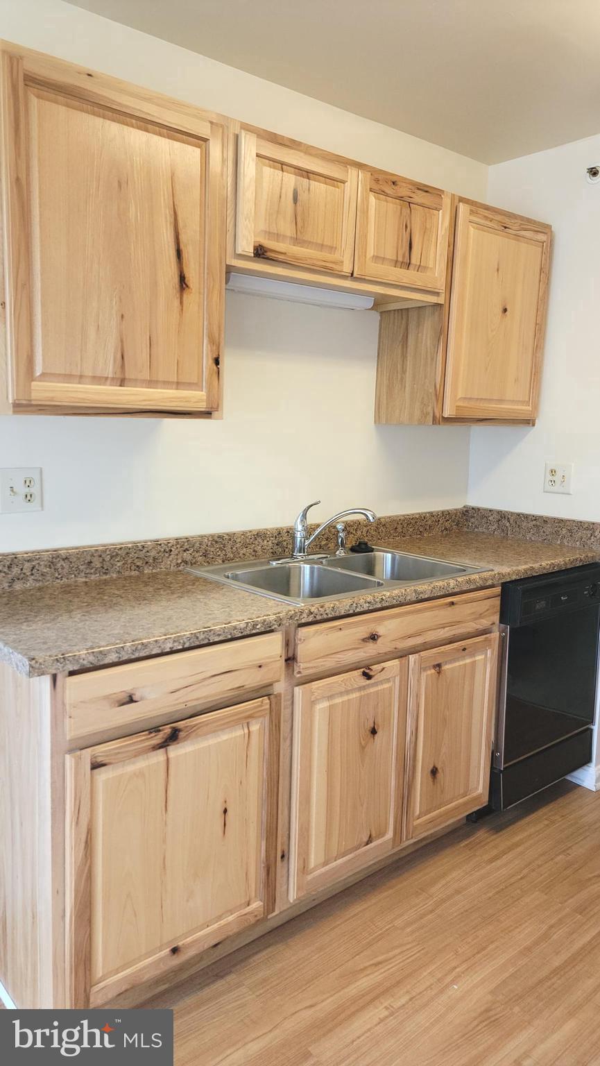 THE POINTE - Residential