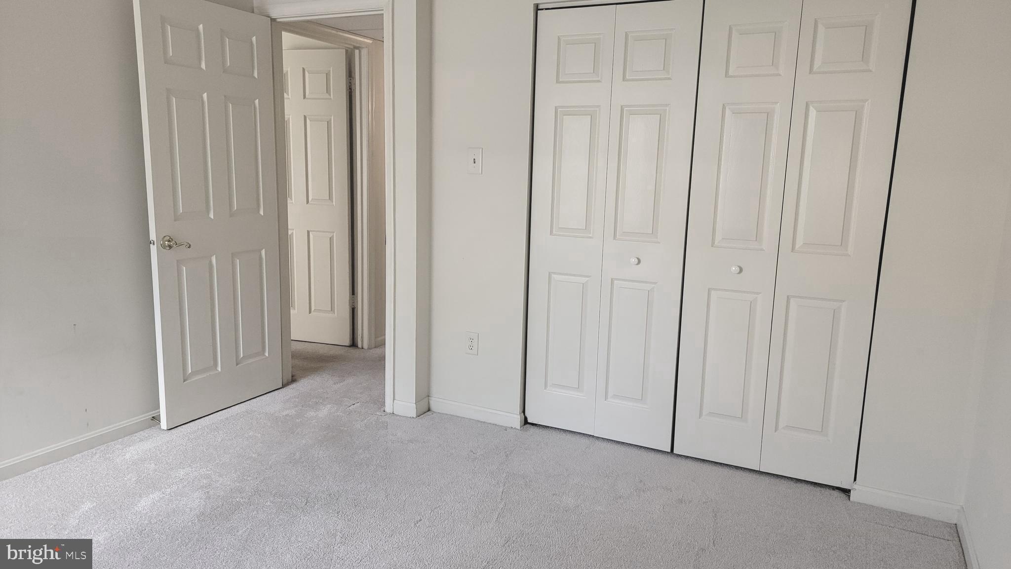 THE POINTE - Residential