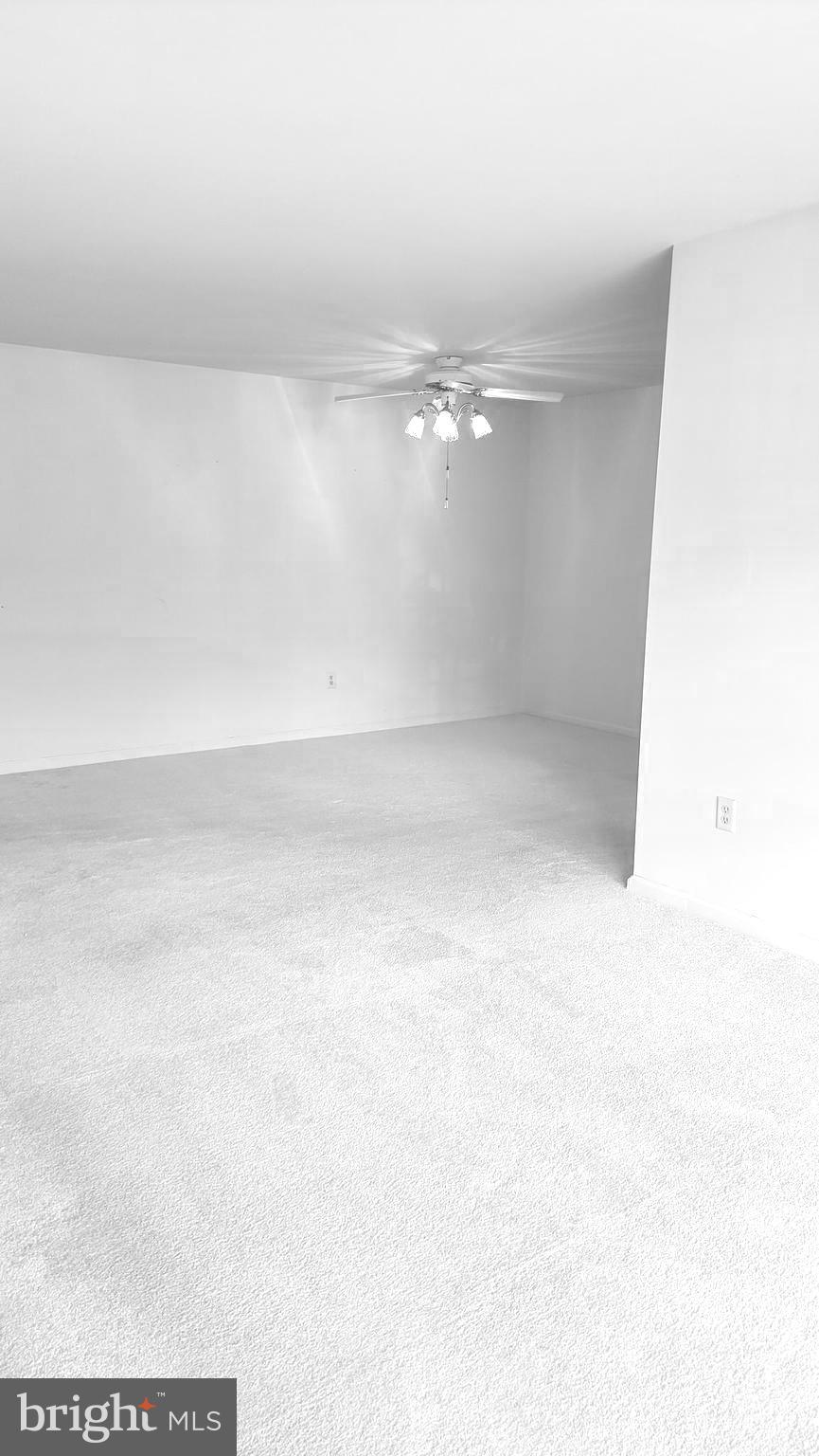 THE POINTE - Residential