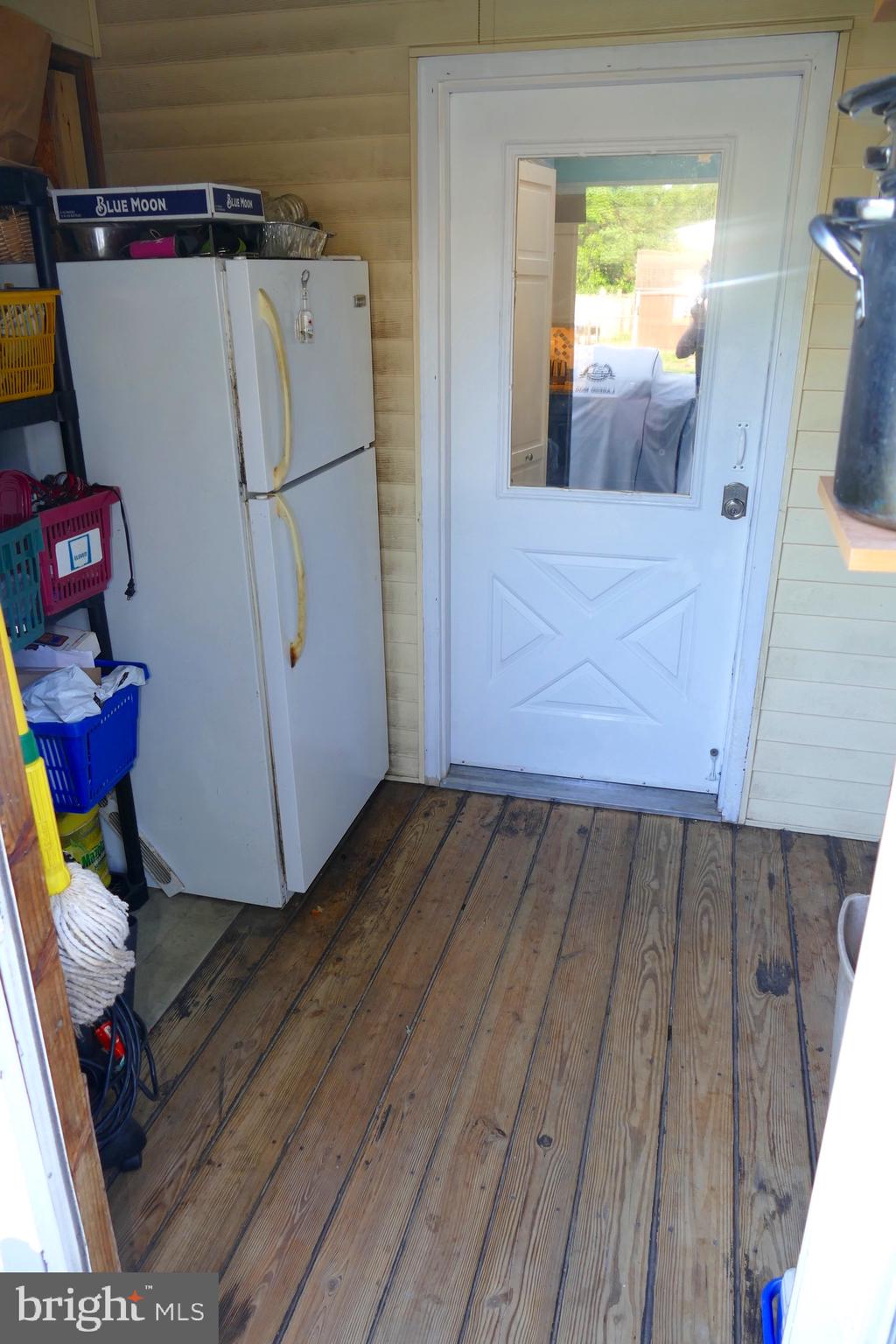 ROCKWOOD - Residential Lease