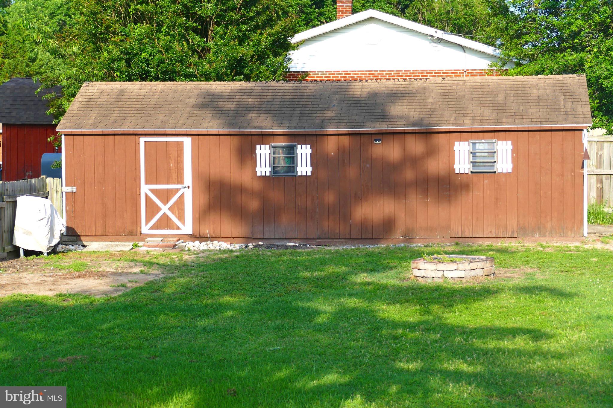 ROCKWOOD - Residential Lease