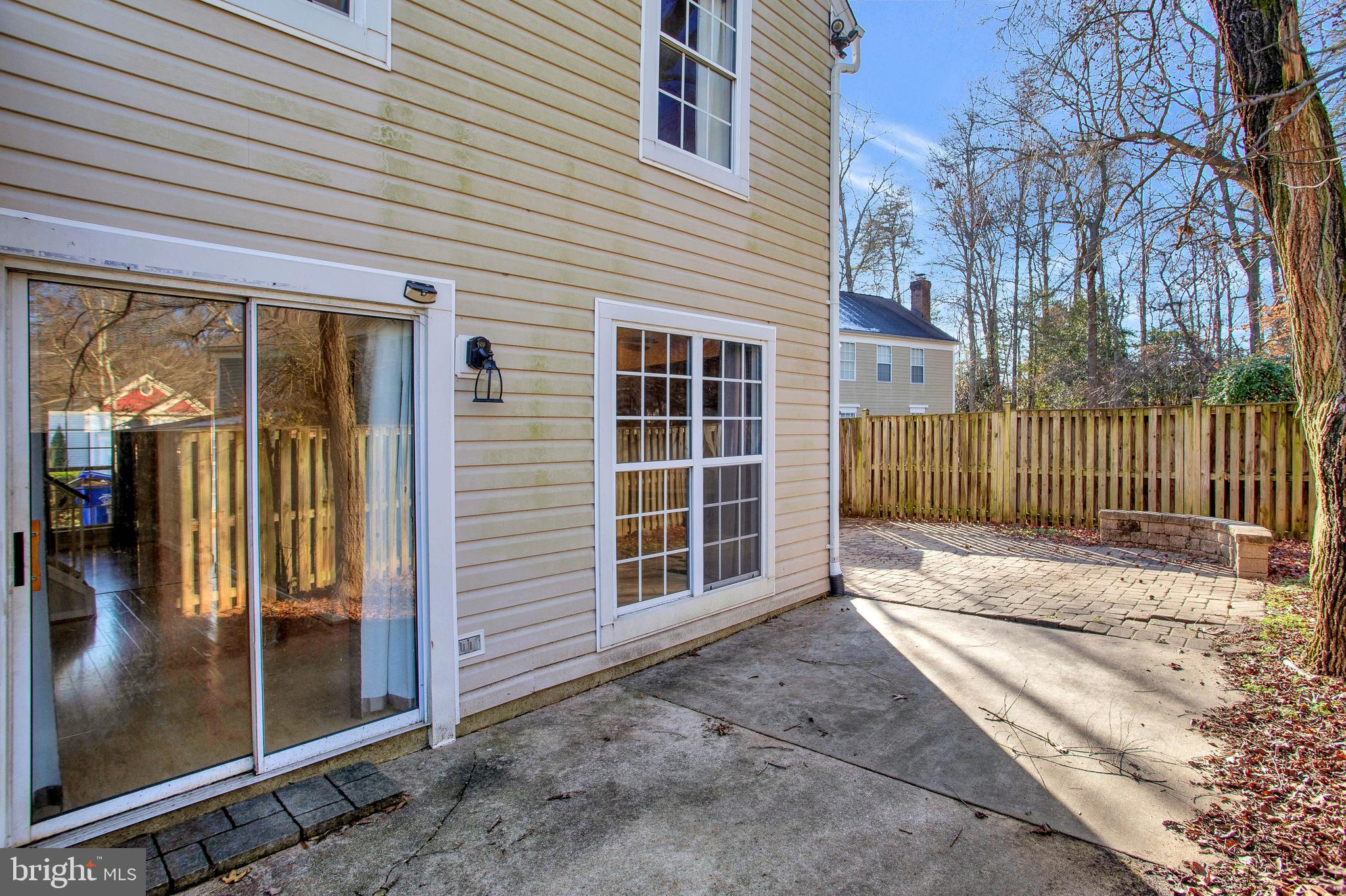 ST CHARLES HUNTINGTON - Residential