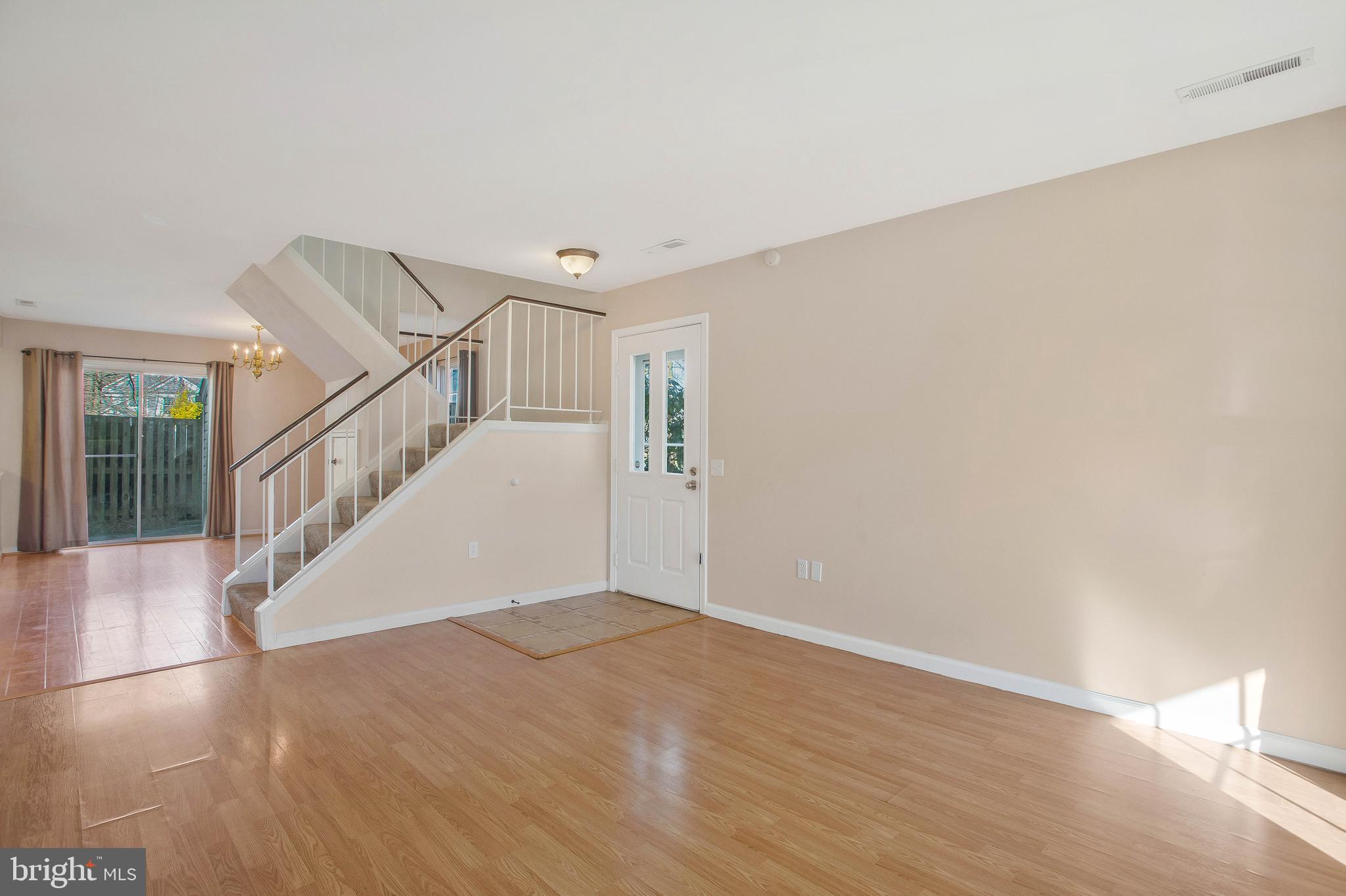 ST CHARLES HUNTINGTON - Residential