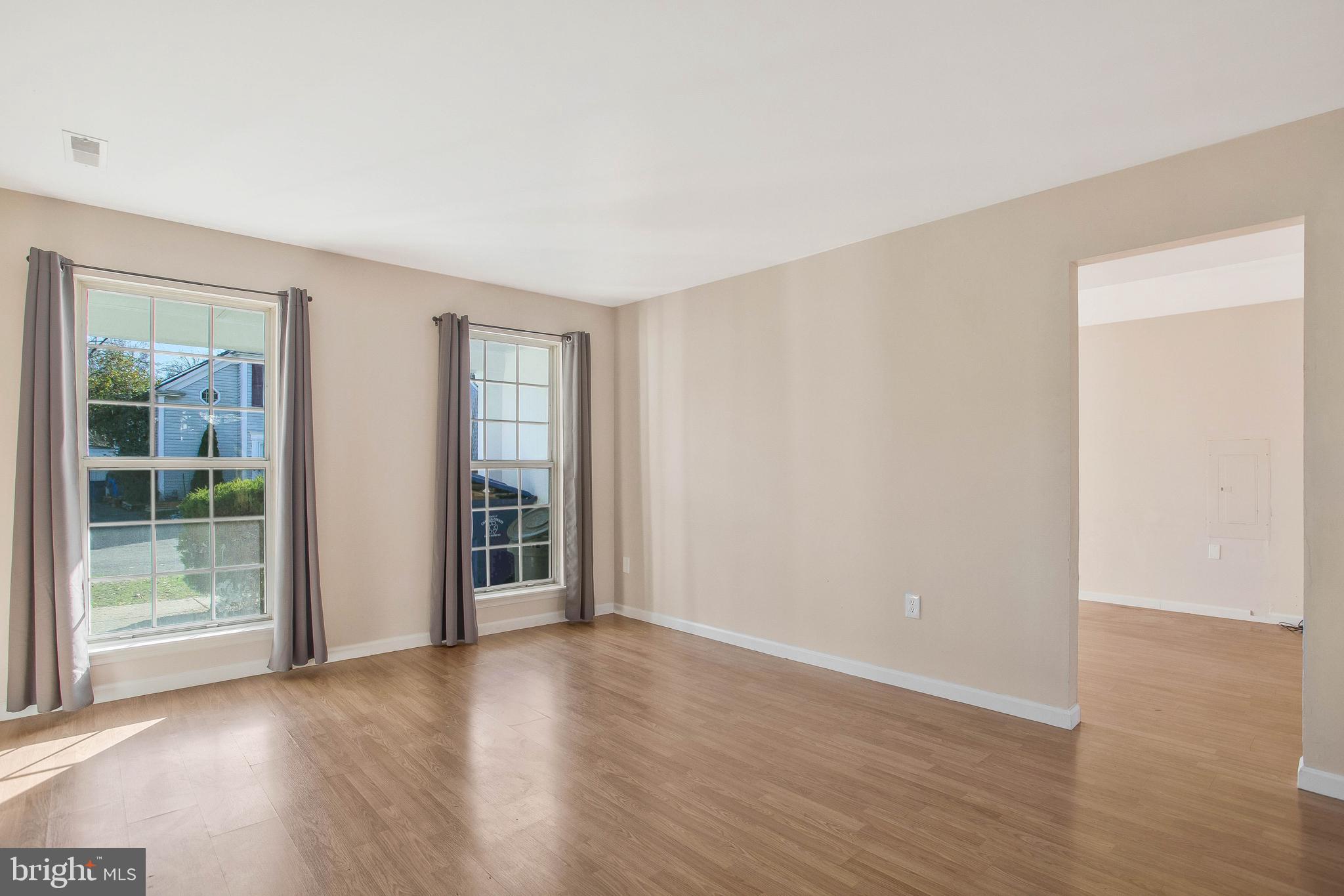 ST CHARLES HUNTINGTON - Residential