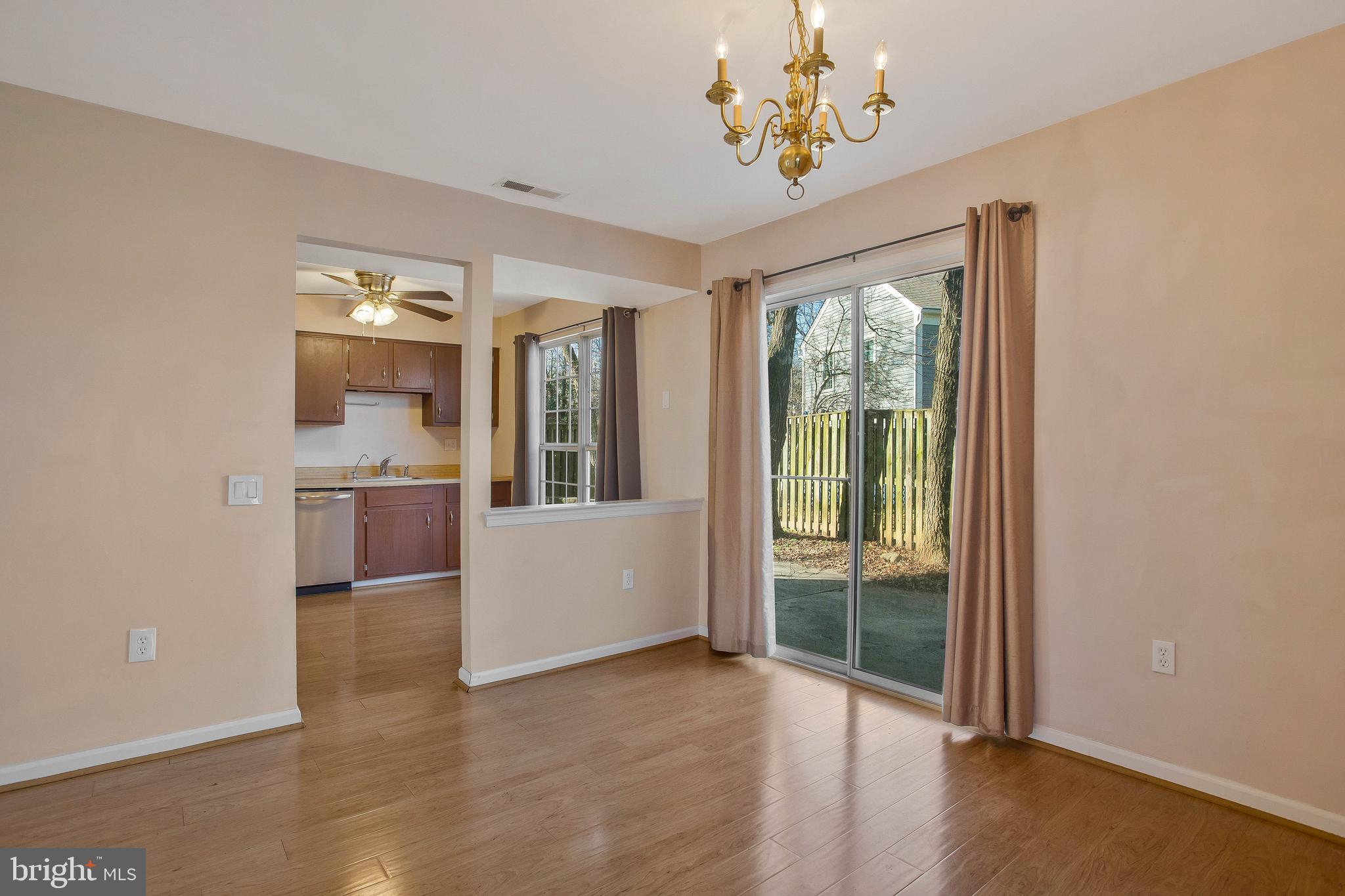 ST CHARLES HUNTINGTON - Residential