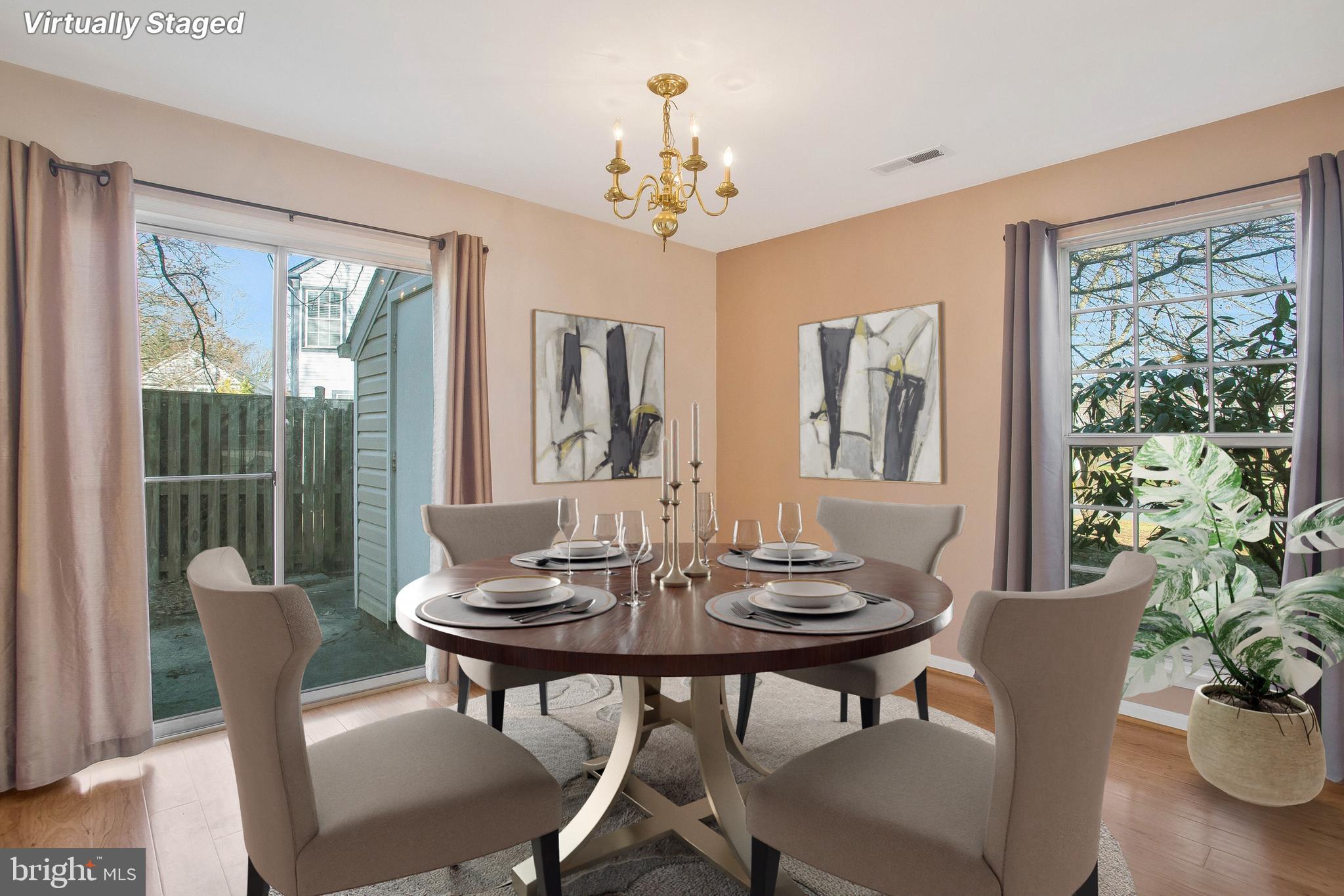 ST CHARLES HUNTINGTON - Residential