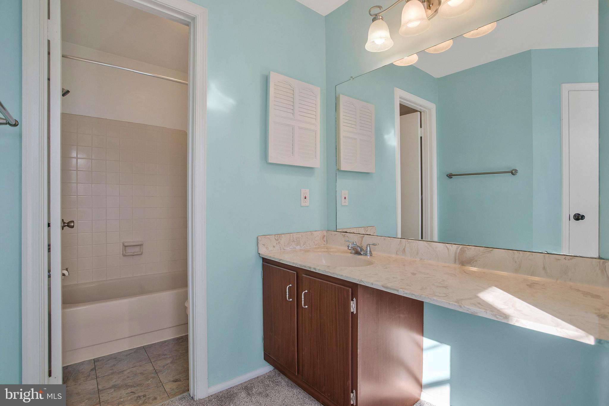 ST CHARLES HUNTINGTON - Residential