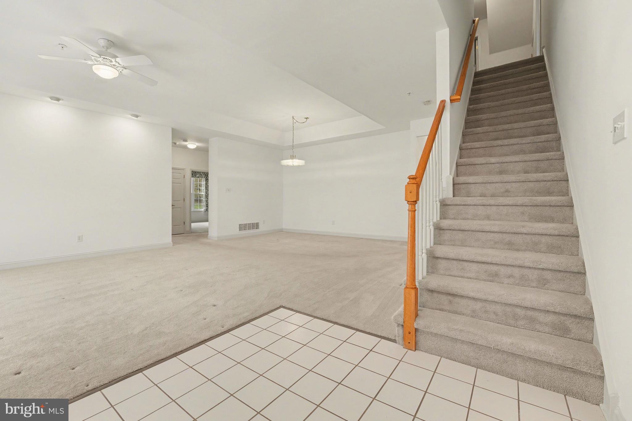 YORKTOWN - Residential