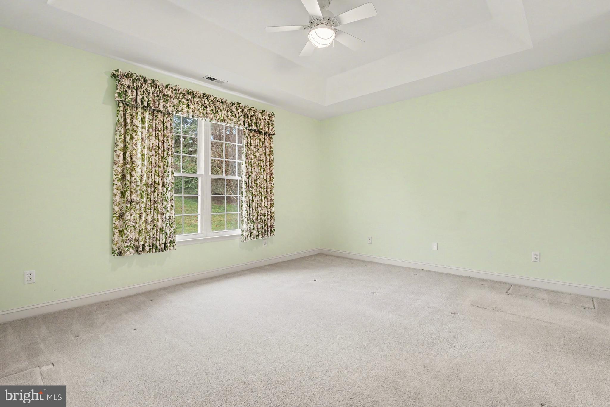 YORKTOWN - Residential