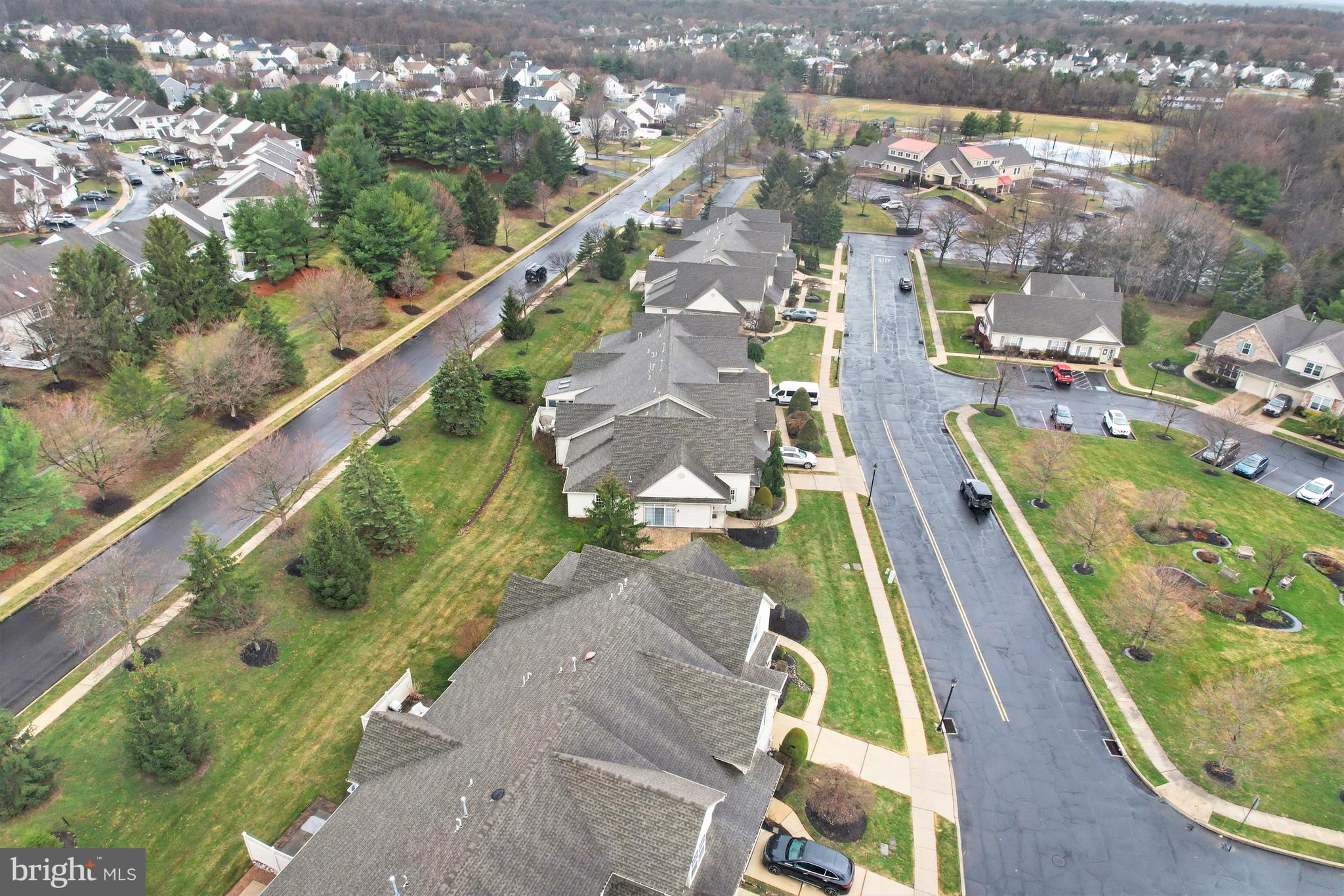 YORKTOWN - Residential