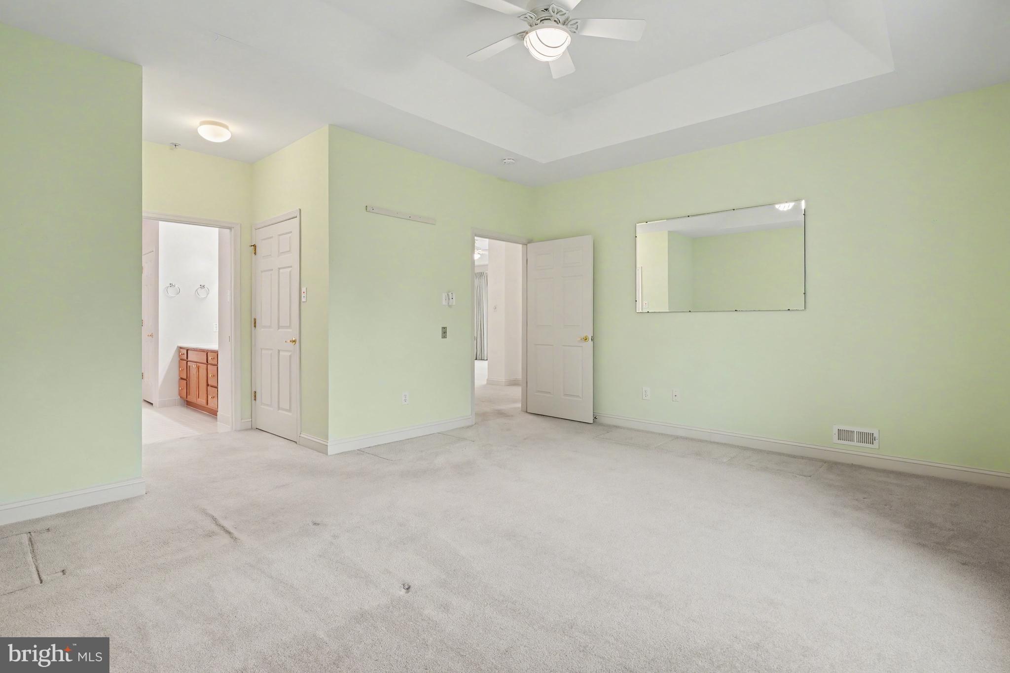 YORKTOWN - Residential