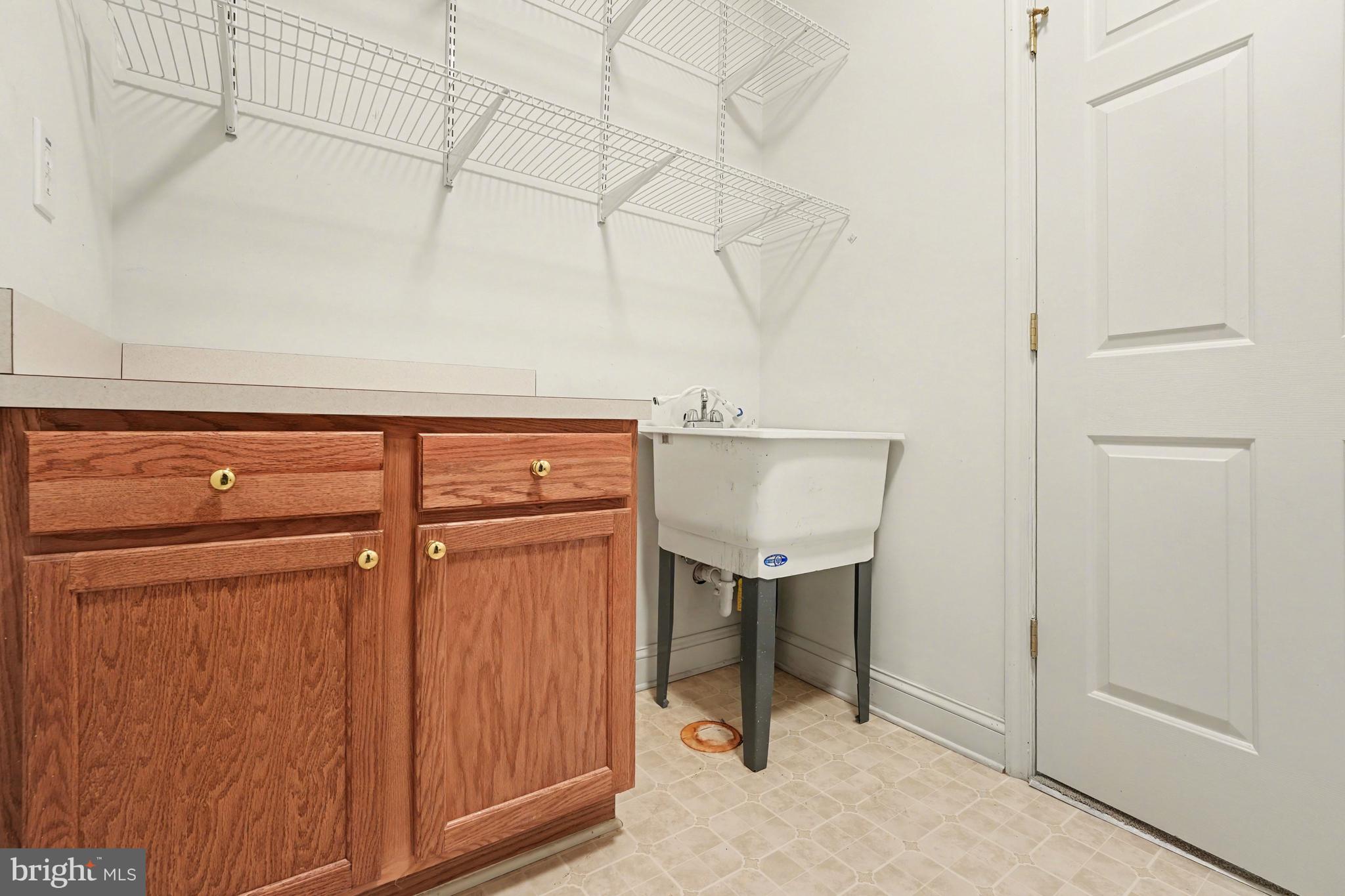 YORKTOWN - Residential