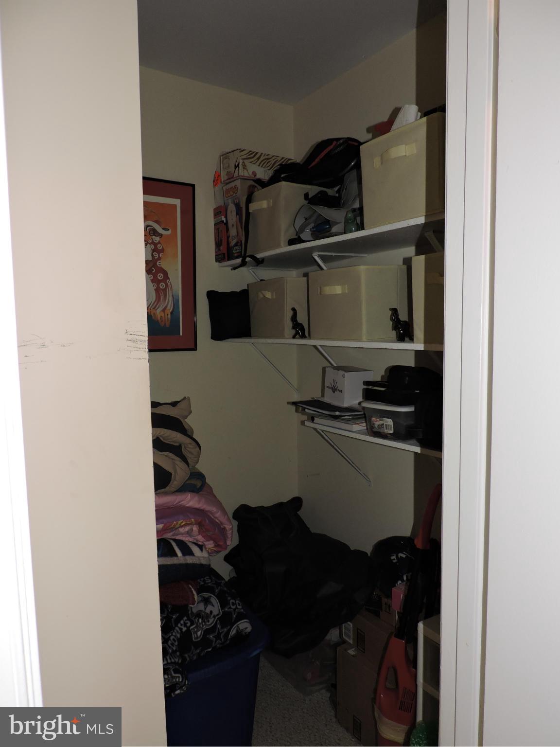 GEORGETOWN PRK/GREENWOOD - Residential