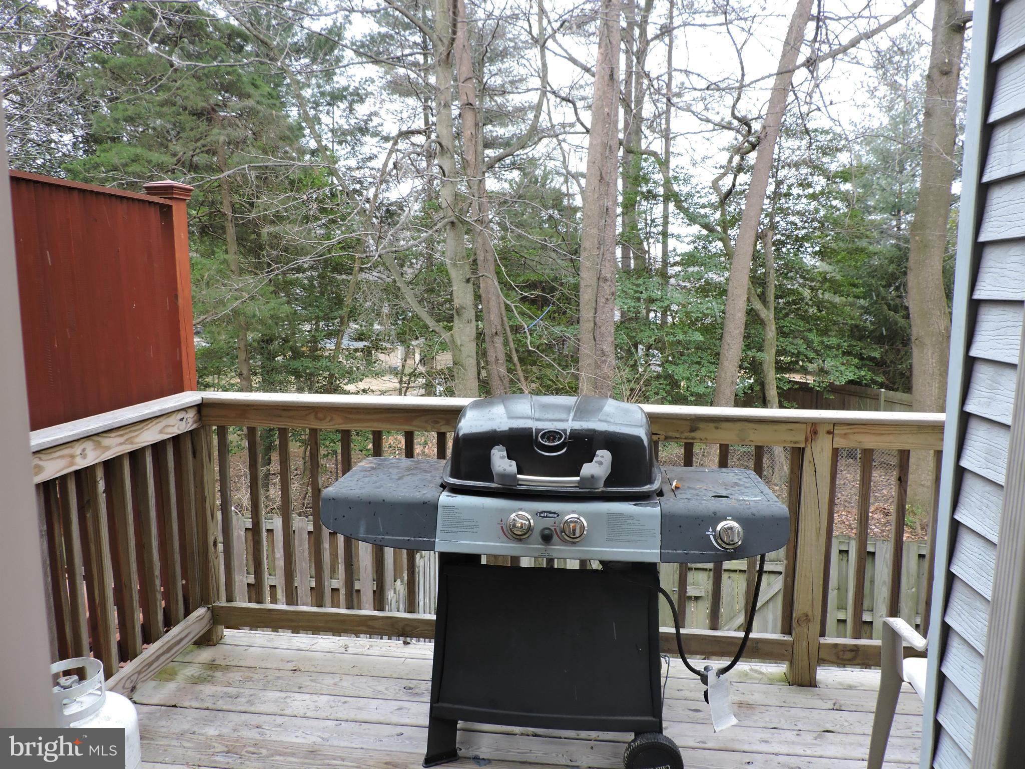 GEORGETOWN PRK/GREENWOOD - Residential