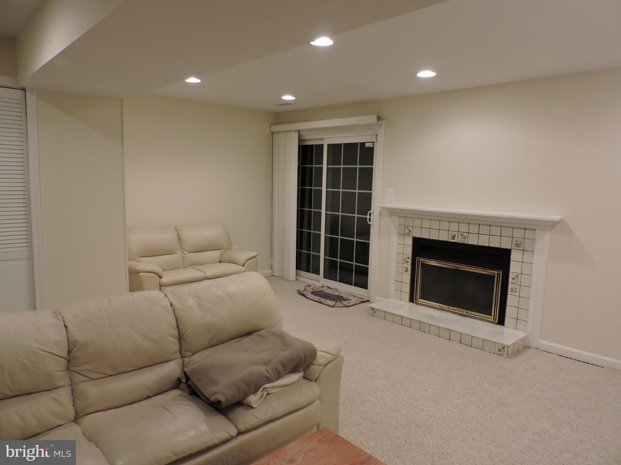 GEORGETOWN PRK/GREENWOOD - Residential