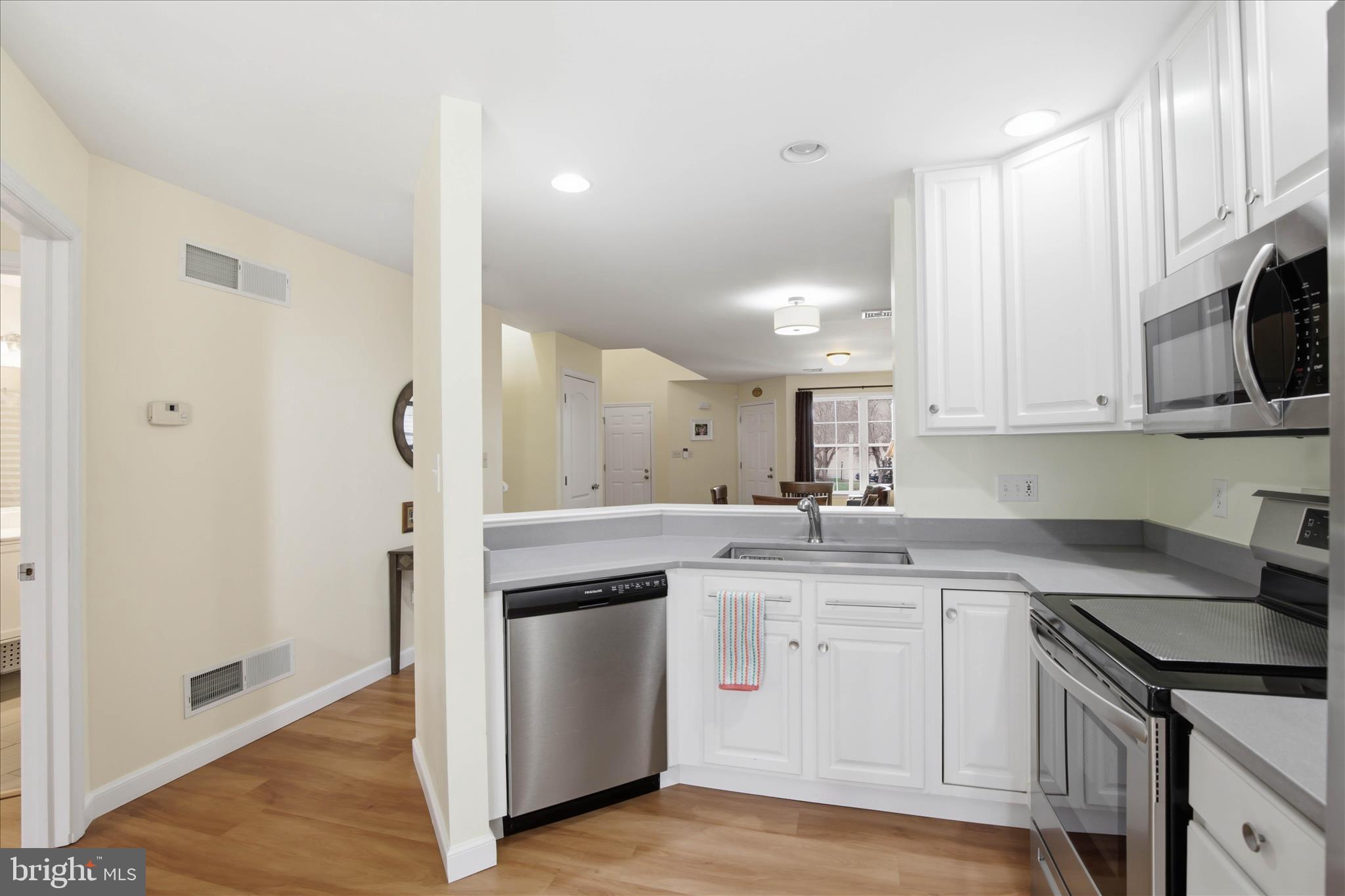 GREENS AT HAWK VALLEY - Residential