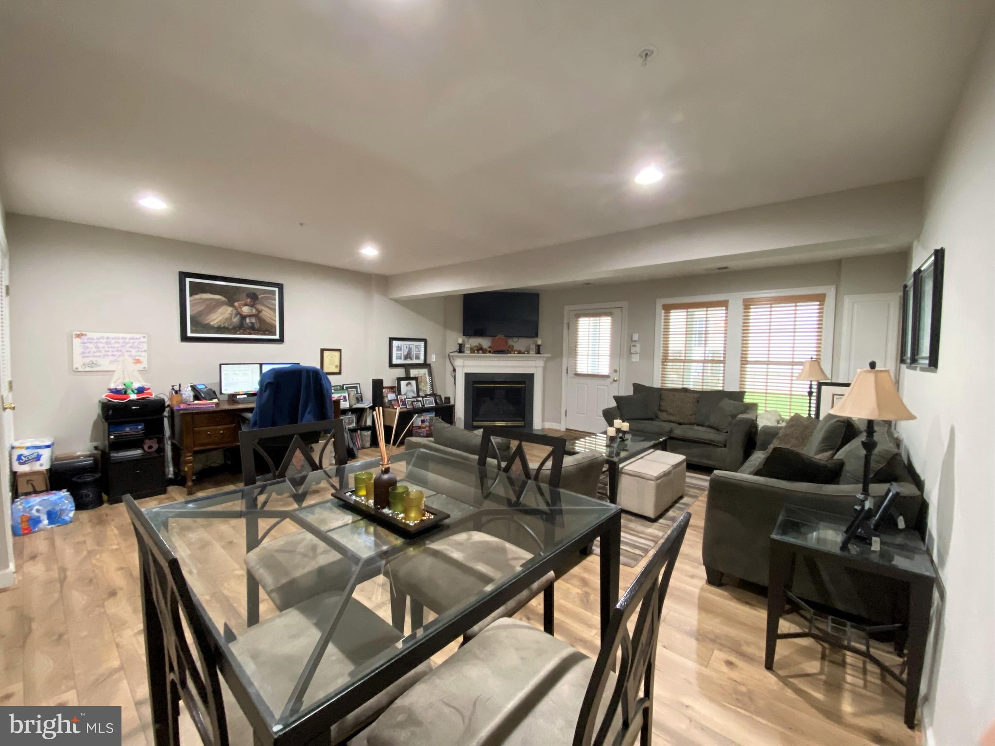 VILLAGES OF URBANA - Residential Lease