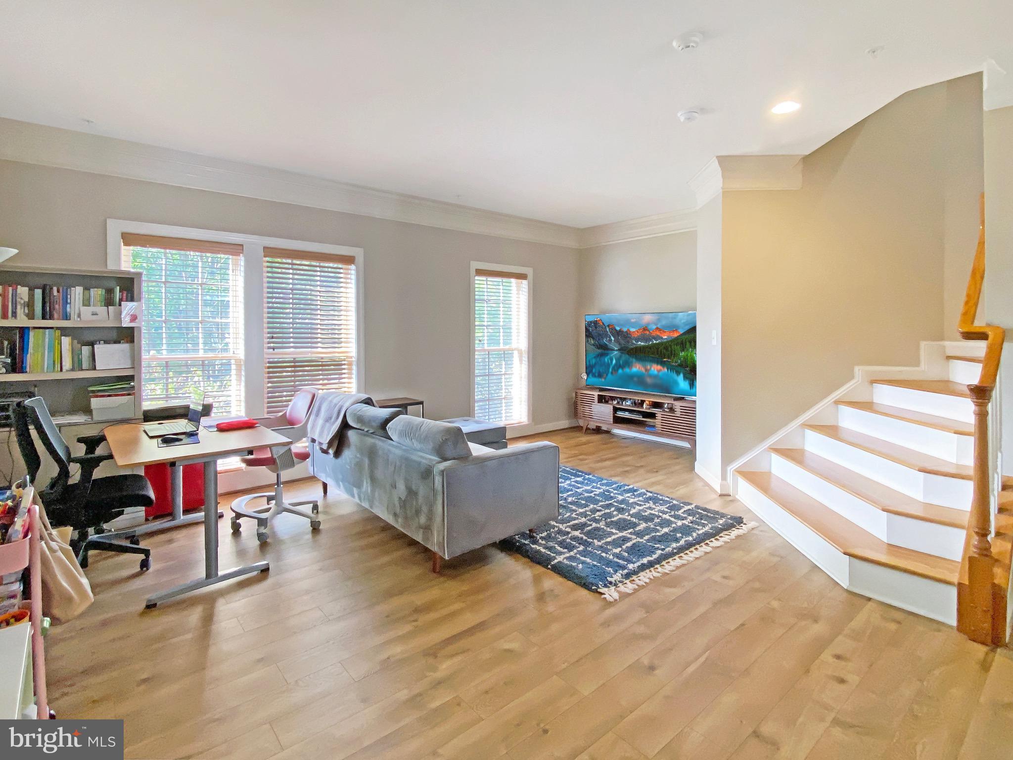 VILLAGES OF URBANA - Residential Lease