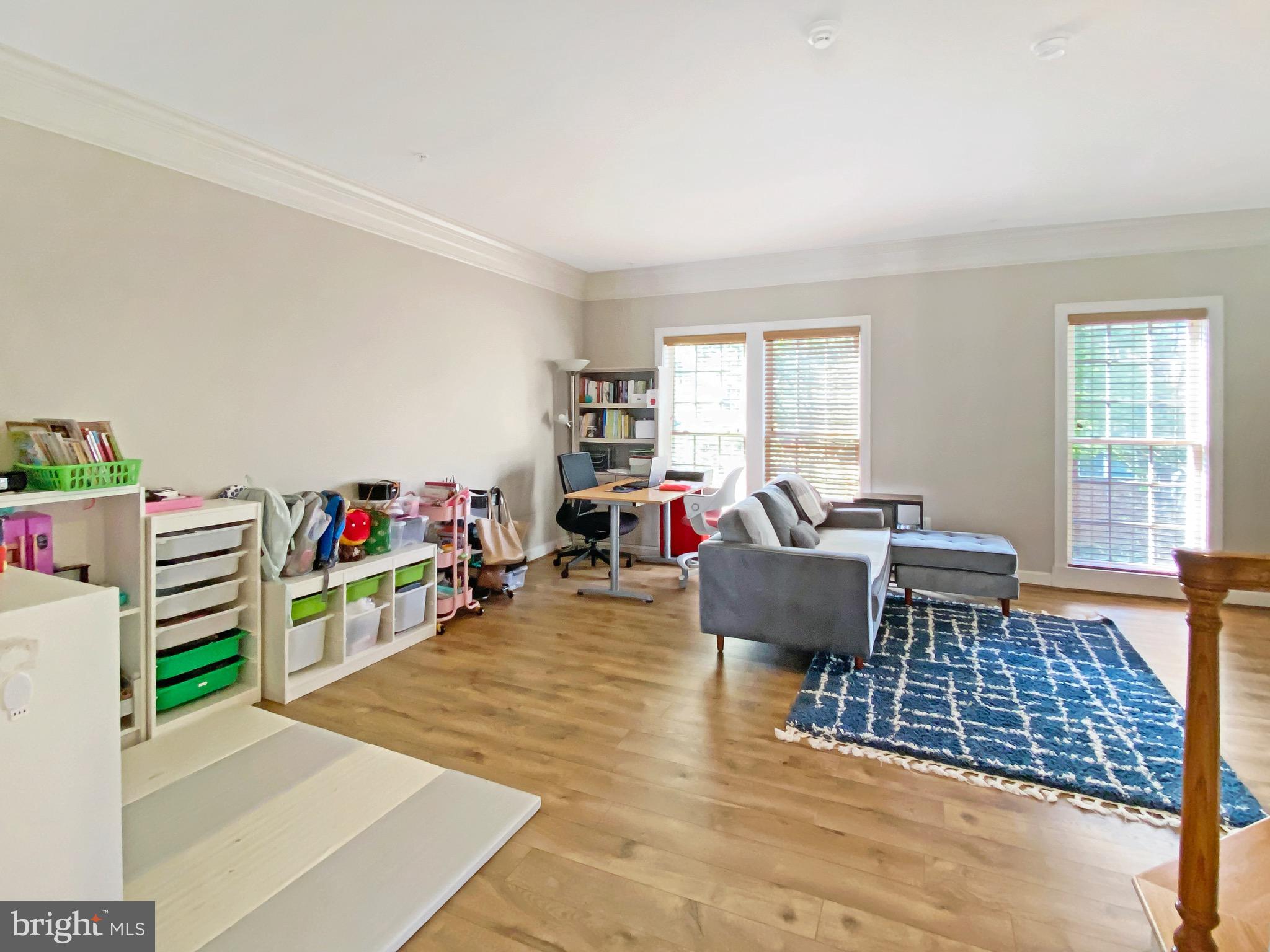 VILLAGES OF URBANA - Residential Lease