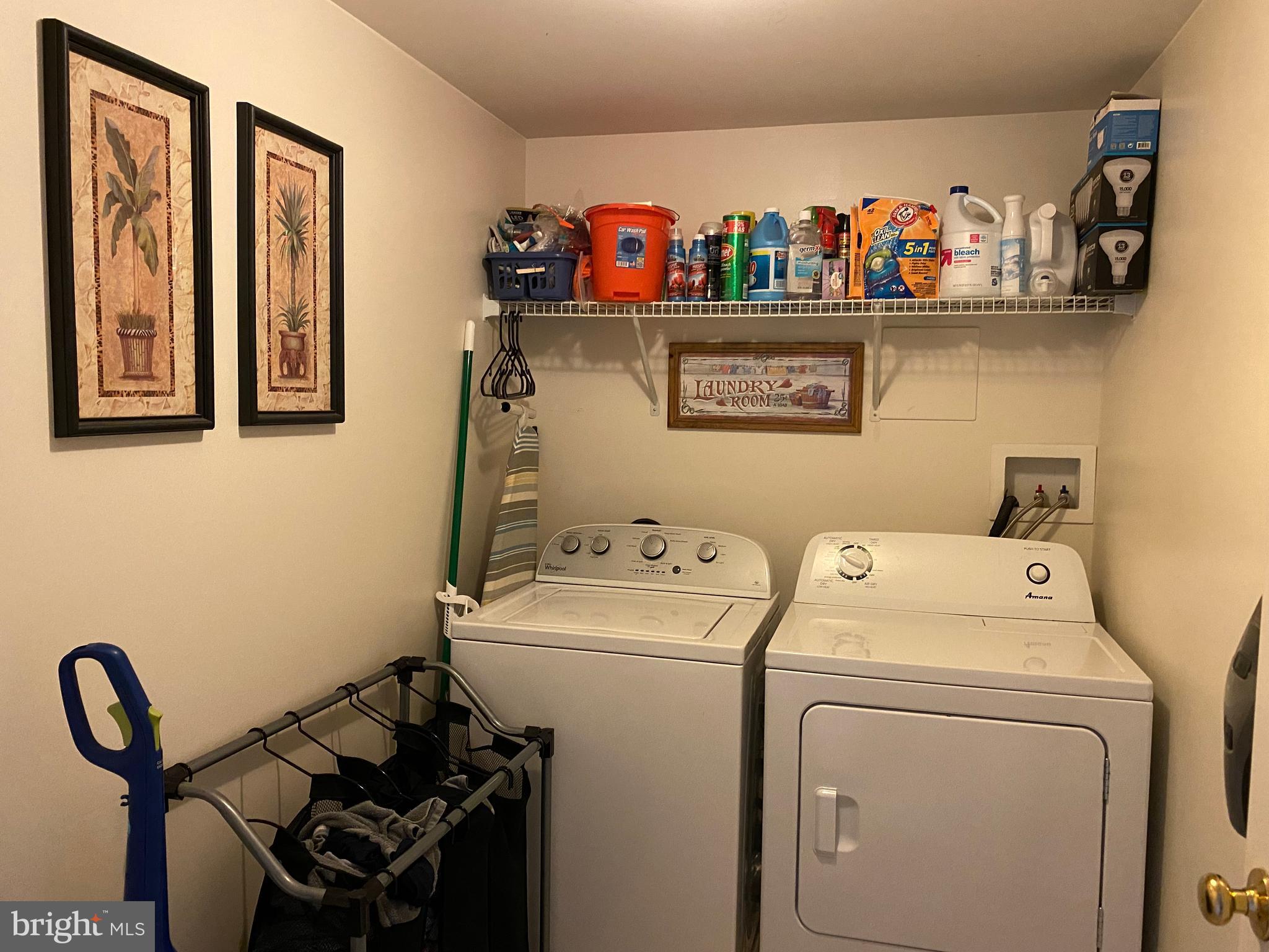 VILLAGES OF URBANA - Residential Lease