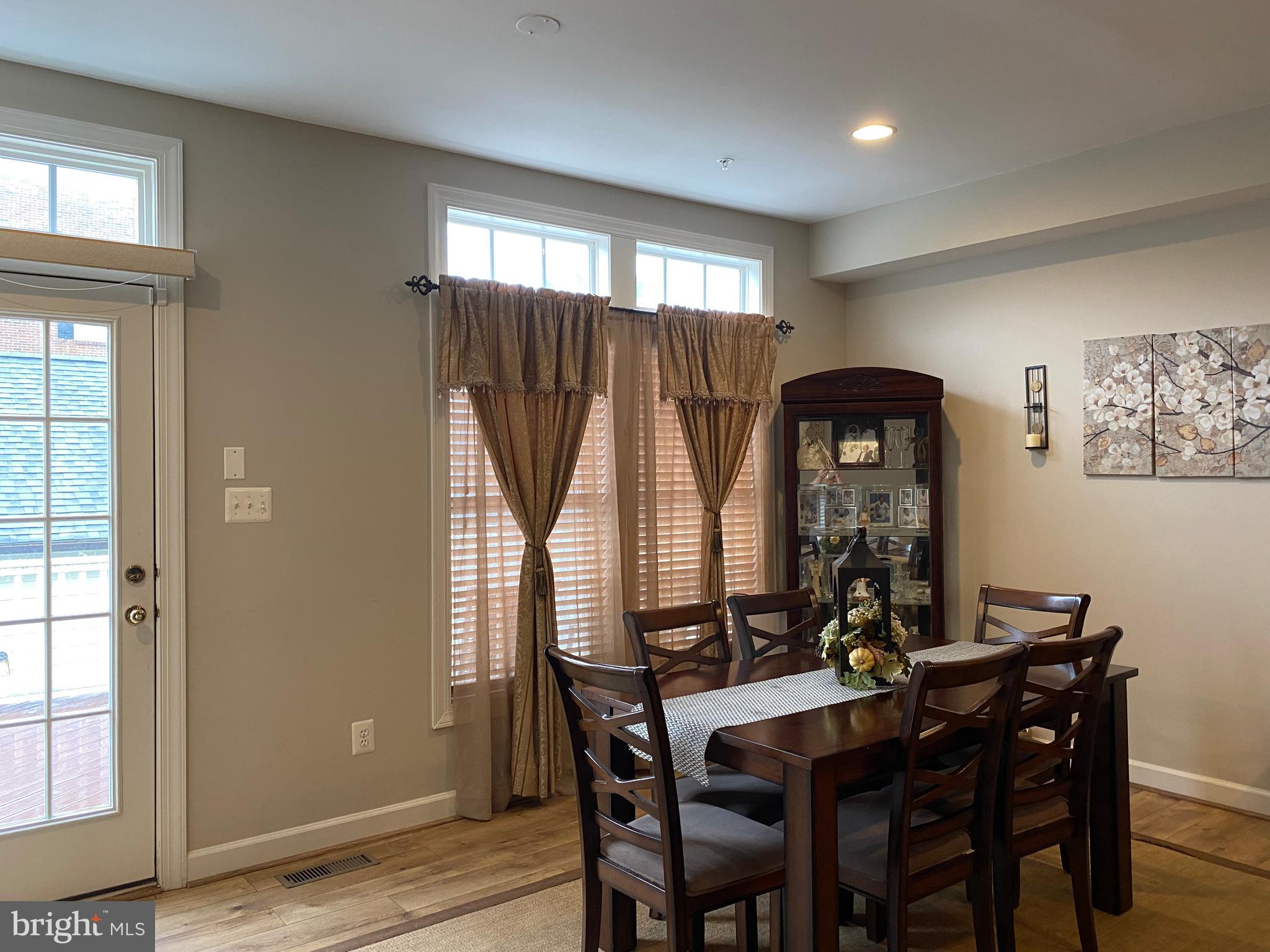 VILLAGES OF URBANA - Residential Lease