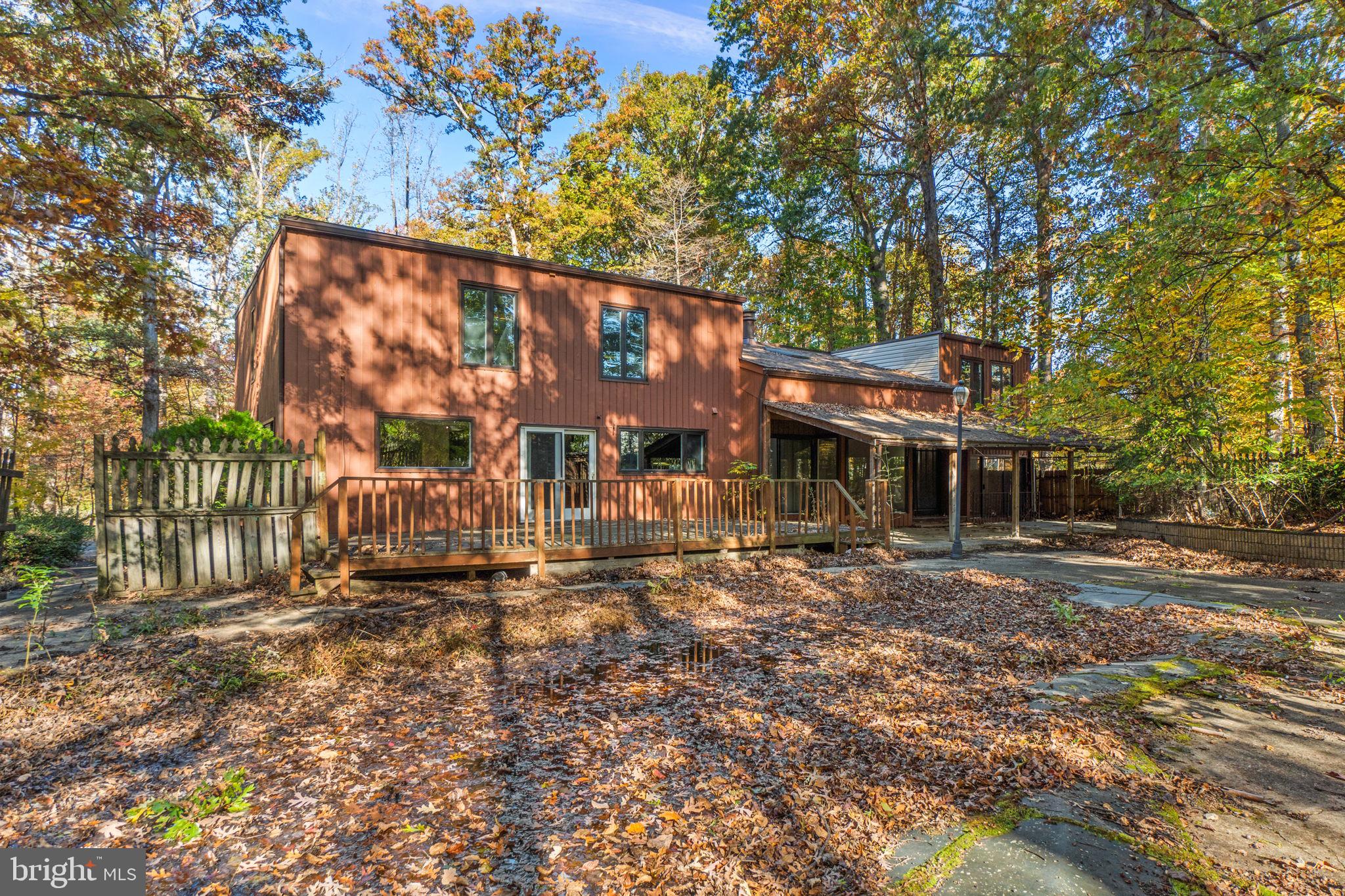 CLEMENS CROSSING - Residential