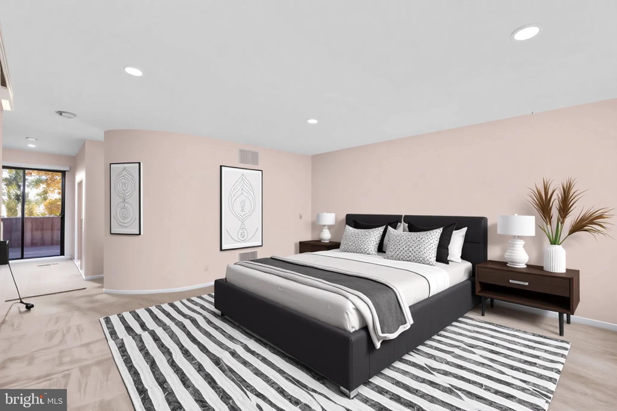 CLEMENS CROSSING - Residential