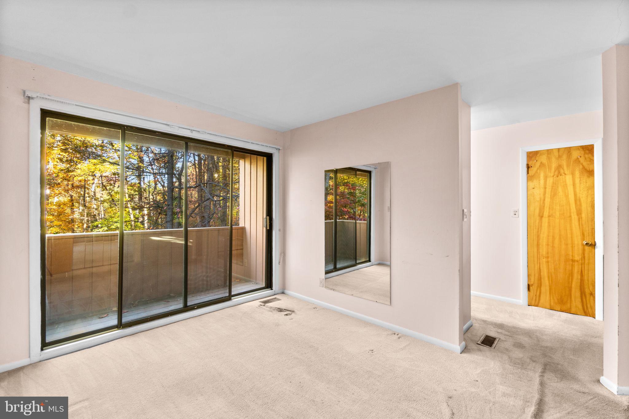 CLEMENS CROSSING - Residential