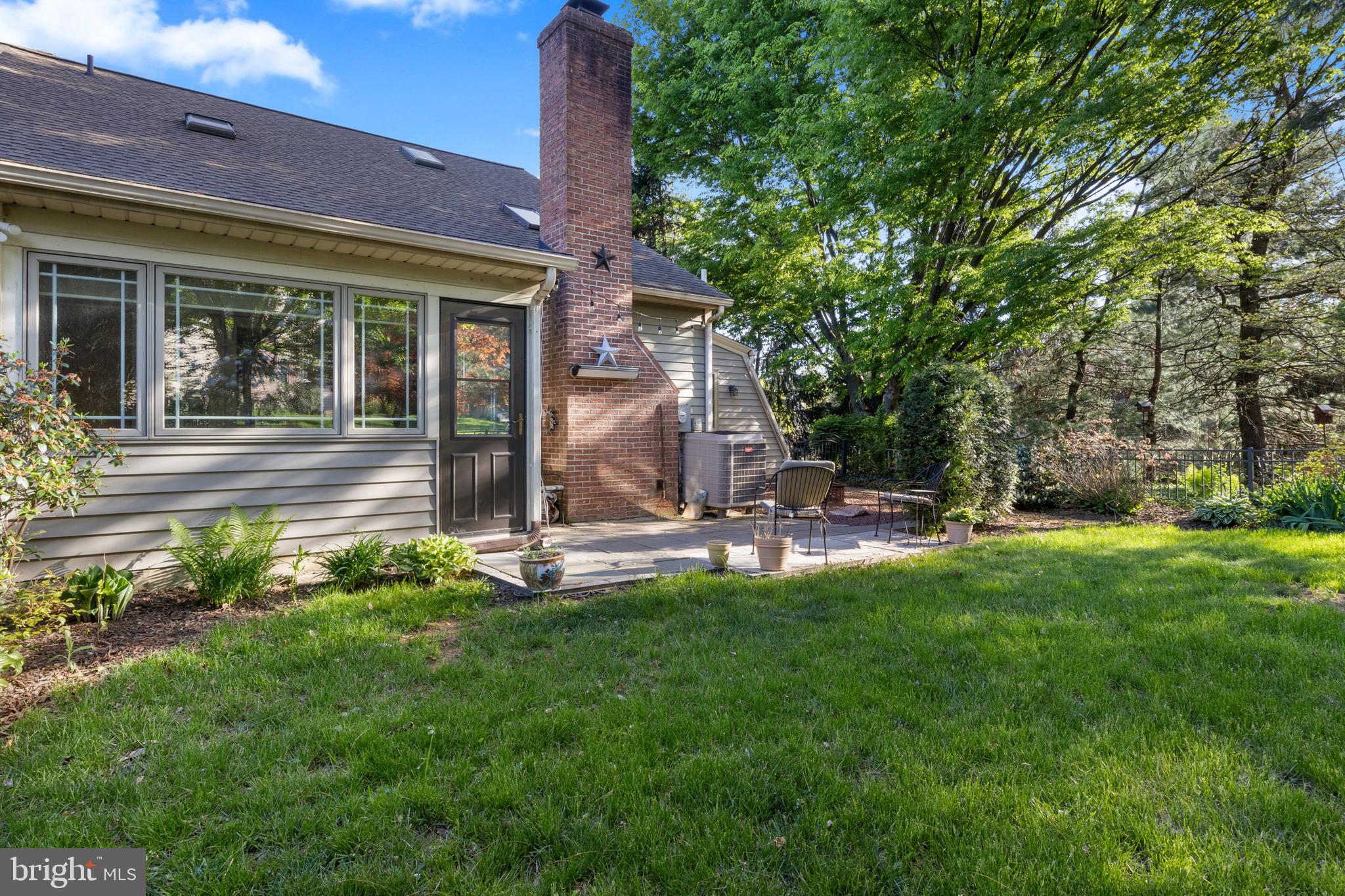 HEMPFIELD GREEN - Residential