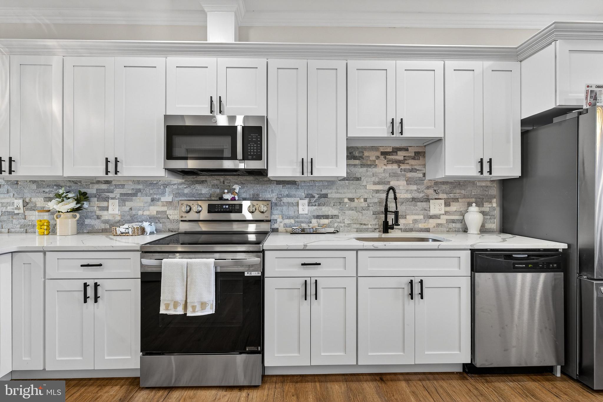 BALTIMORE EAST - SOUTH CLIFTON PARK HIST. DISTRICT - Residential