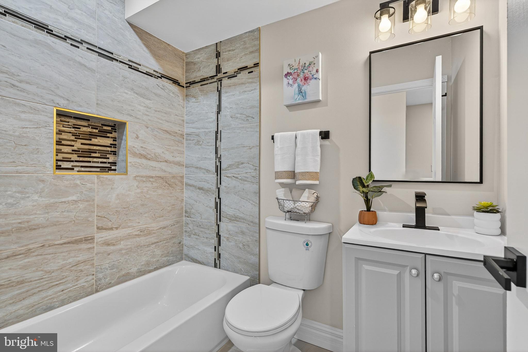 BALTIMORE EAST - SOUTH CLIFTON PARK HIST. DISTRICT - Residential