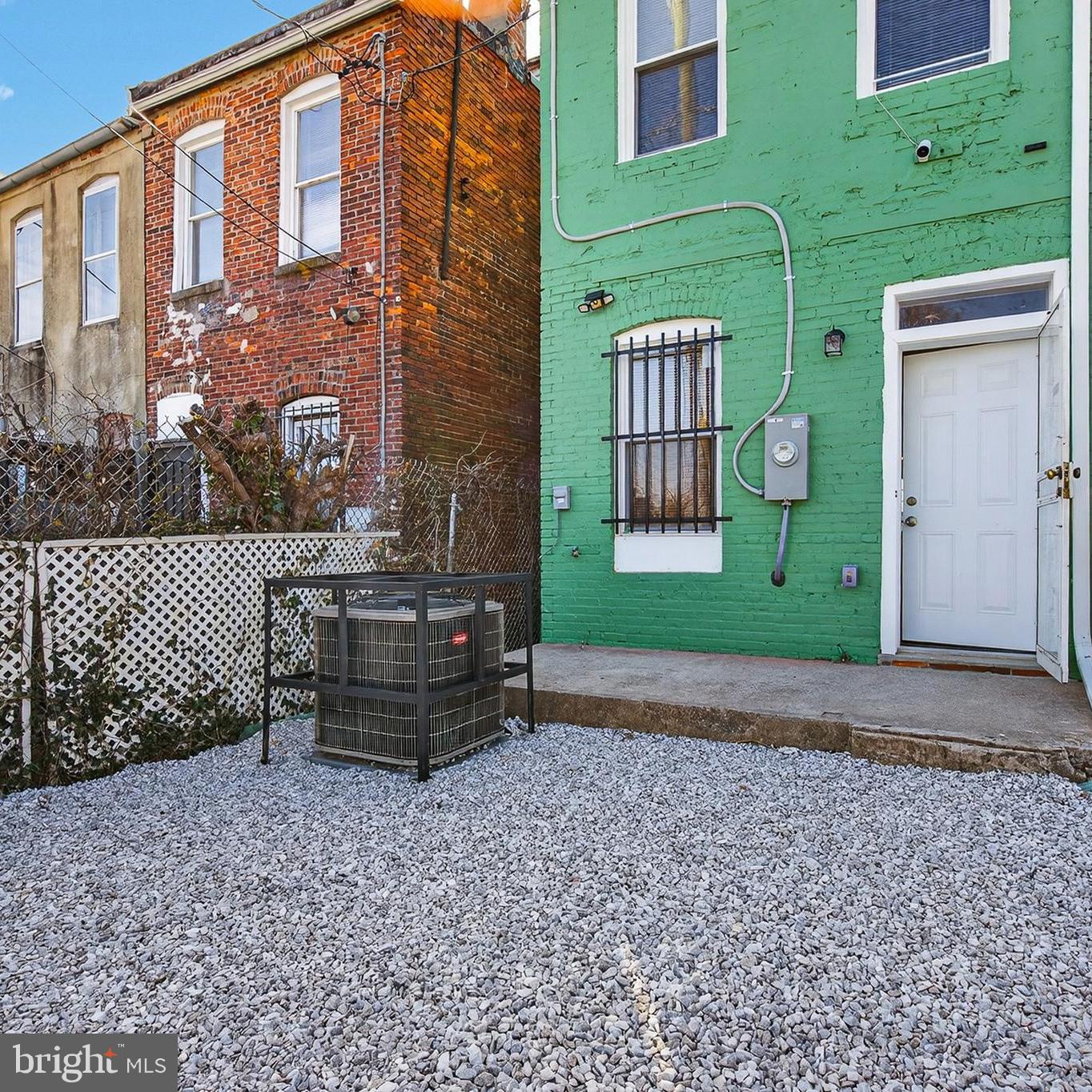 BALTIMORE EAST - SOUTH CLIFTON PARK HIST. DISTRICT - Residential