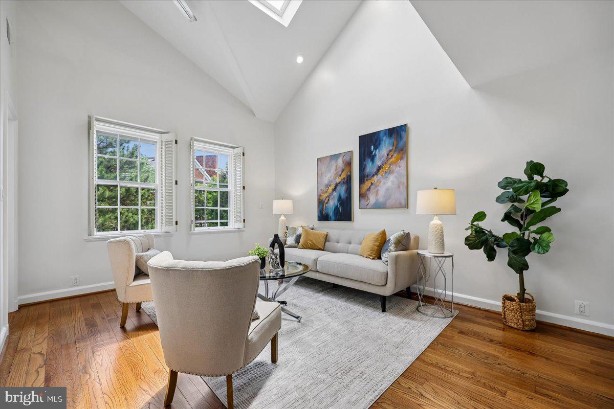 3621 39TH STREET NW E323