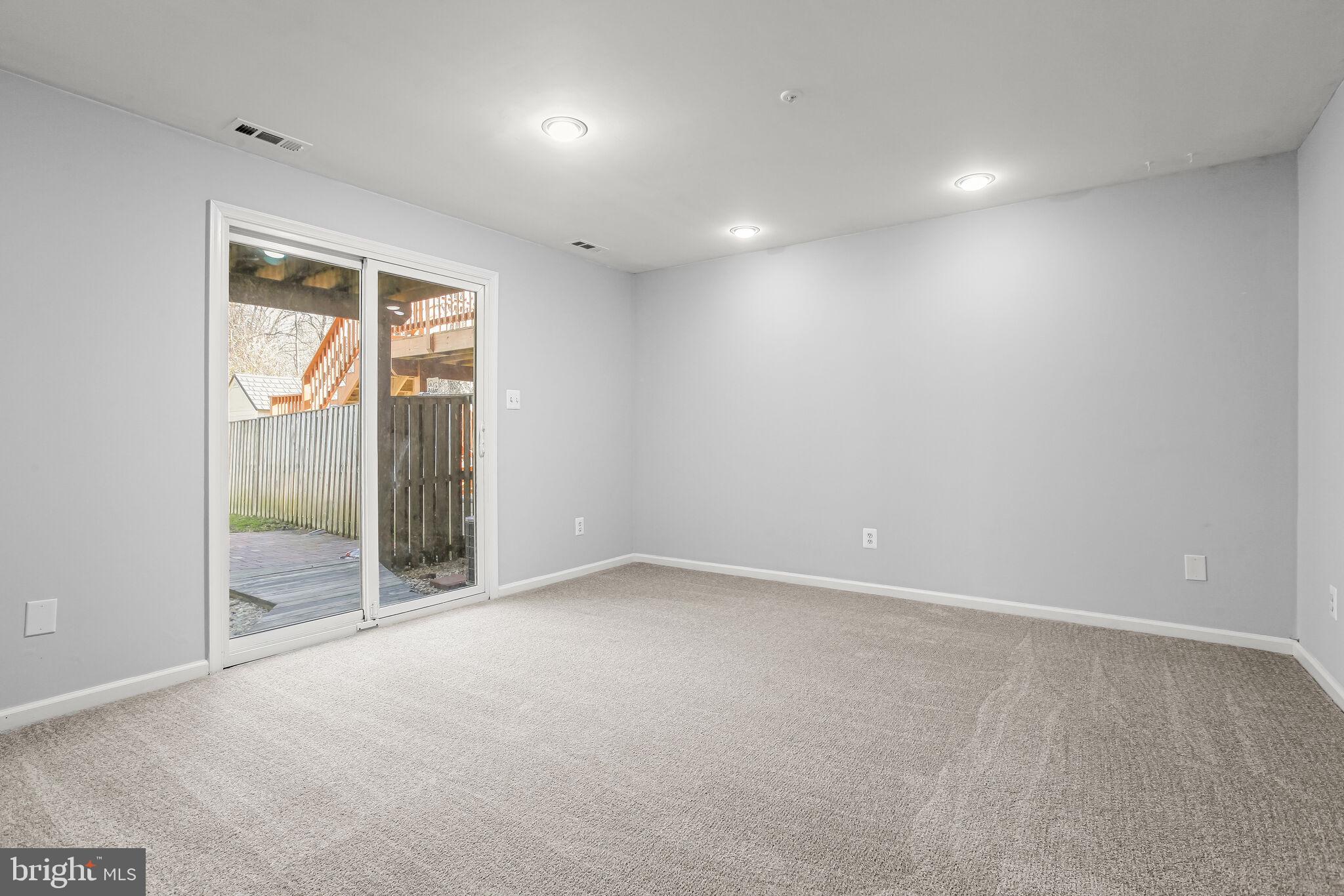 ST CLAIR - Residential