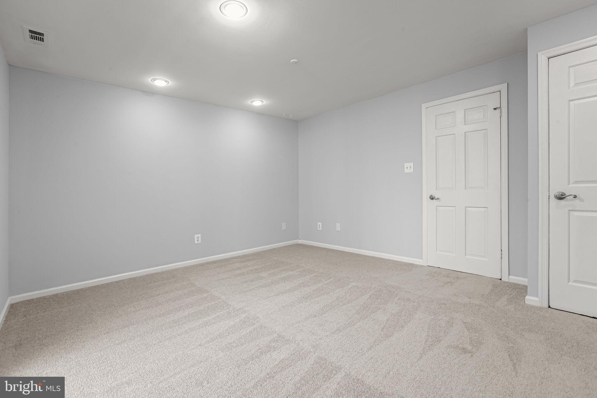 ST CLAIR - Residential