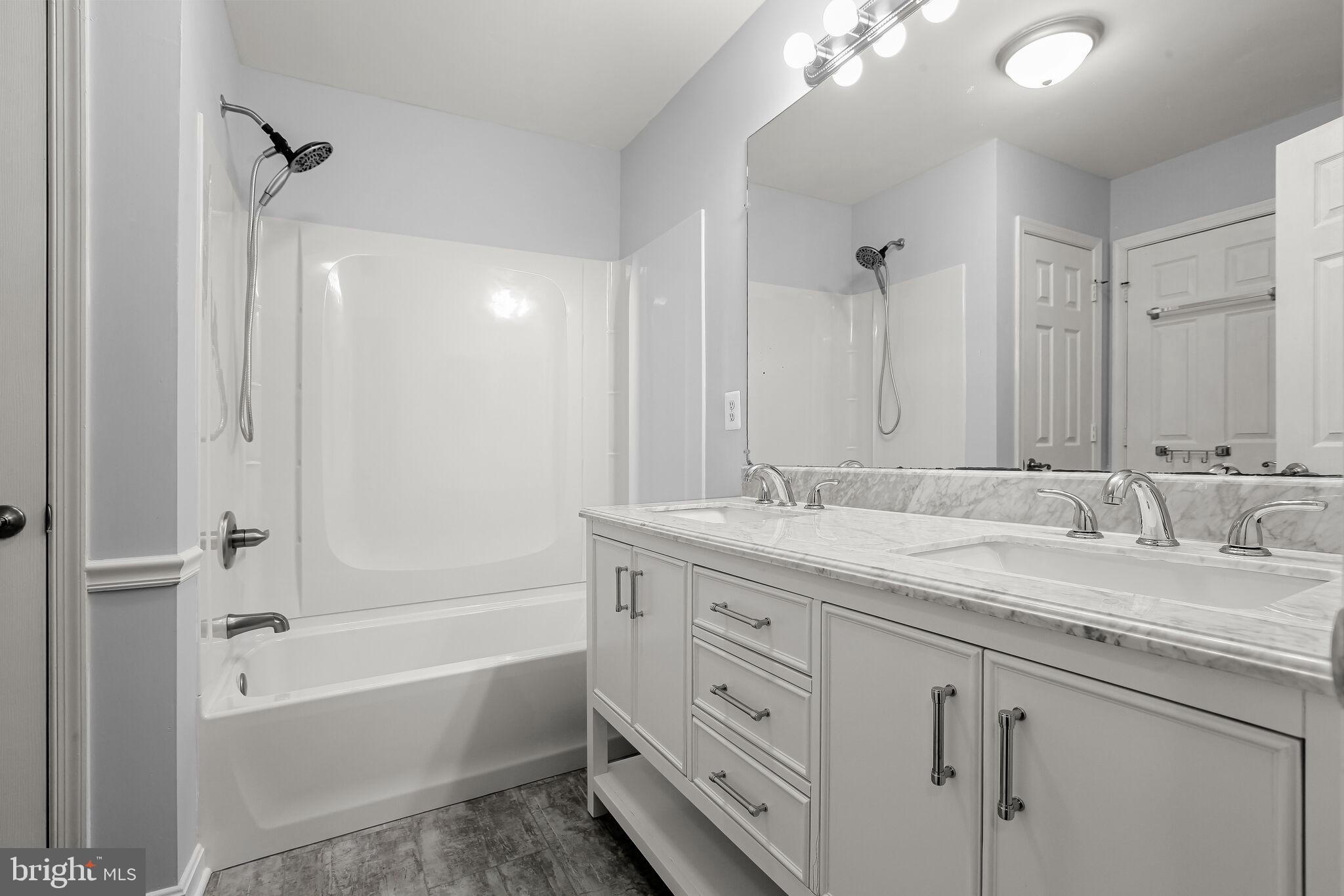 ST CLAIR - Residential